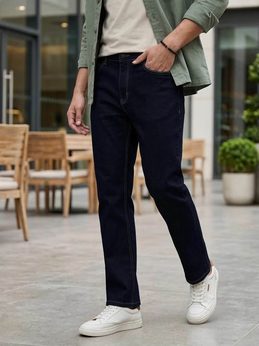 Men's Dark Blue Straight Fit Washed Jeans Stretchable