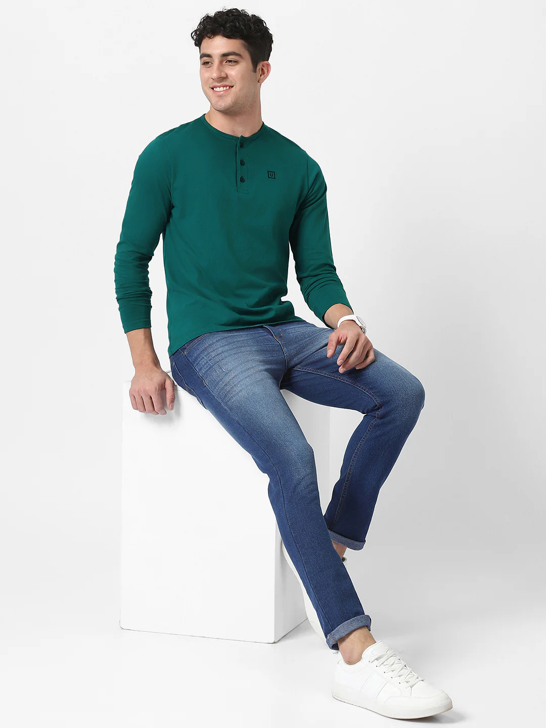 Men's Dark Green Solid Henley Neck Slim Fit Cotton T-Shirt - Image 5