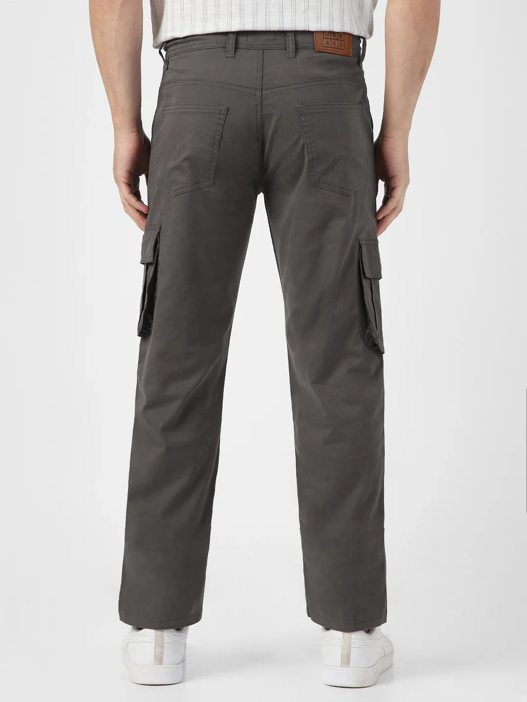 Men's Dark Grey Regular Fit Solid Cargo Chino Pant with 6 Pockets - Image 4