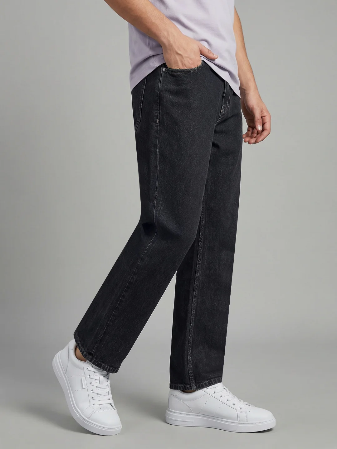Men's Dark Grey Relaxed Fit Washed Denim Jeans Non-Stretchable - Image 2