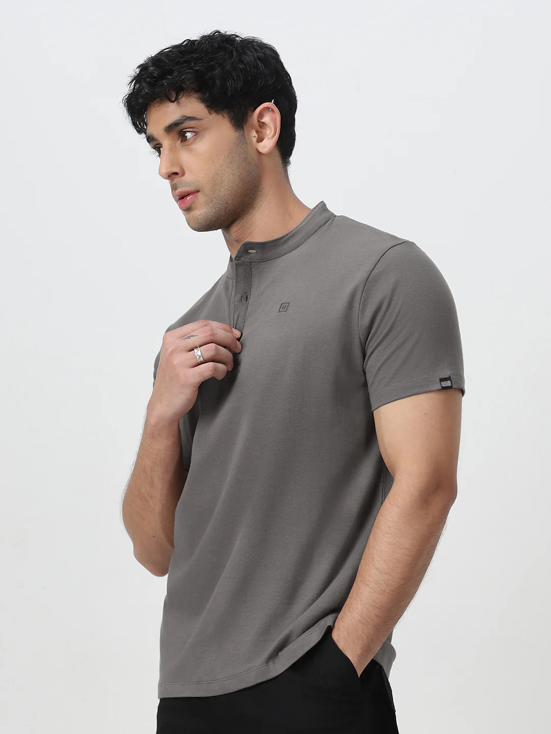 Men's Dark Grey Solid Mandarin Collar Slim Fit Half Sleeve Cotton T-Shirt - Image 3