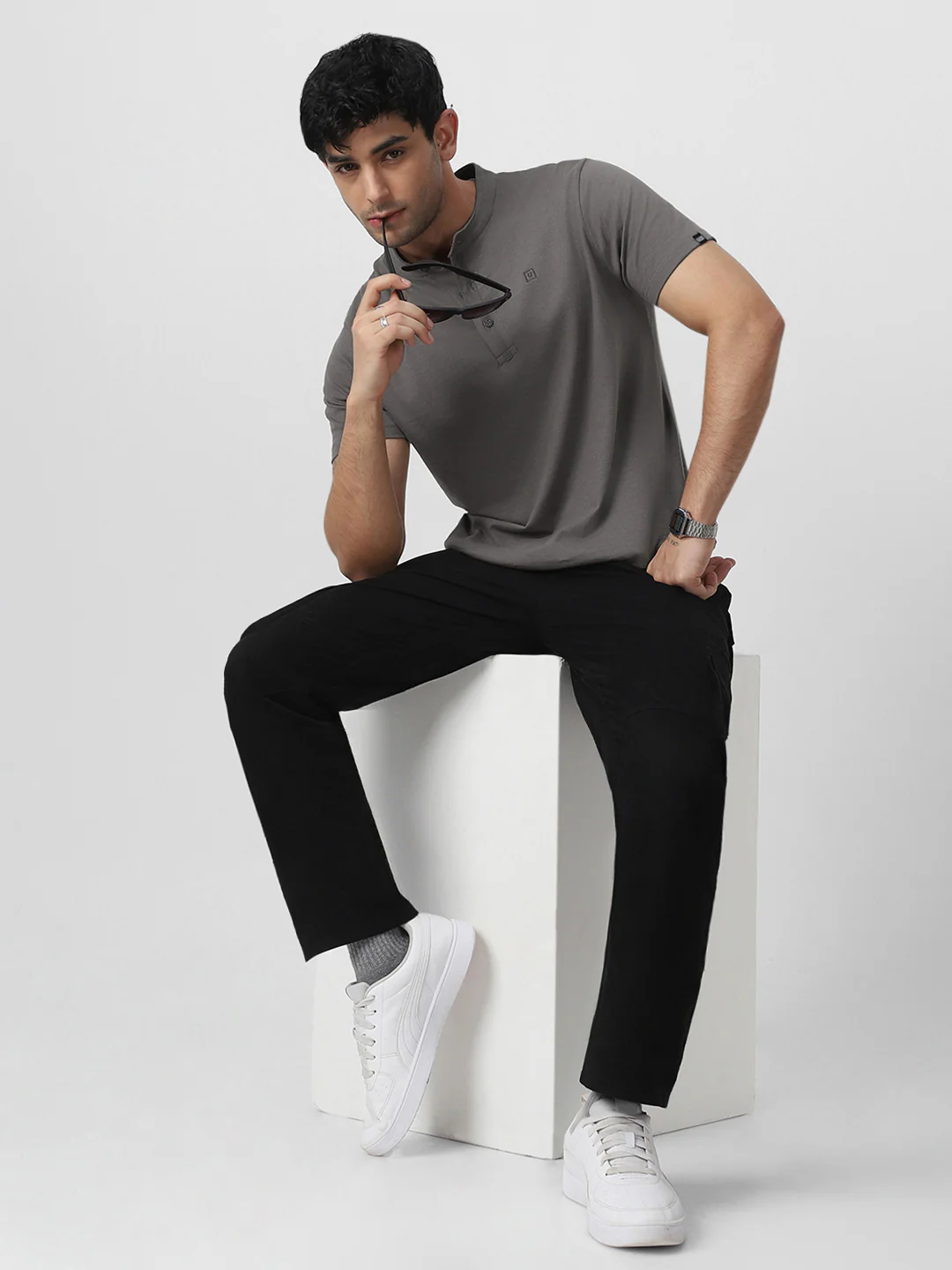 Men's Dark Grey Solid Mandarin Collar Slim Fit Half Sleeve Cotton T-Shirt - Image 5