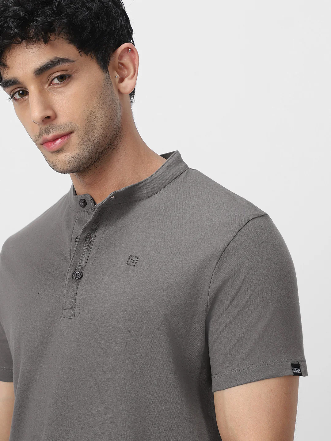 Men's Dark Grey Solid Mandarin Collar Slim Fit Half Sleeve Cotton T-Shirt - Image 6