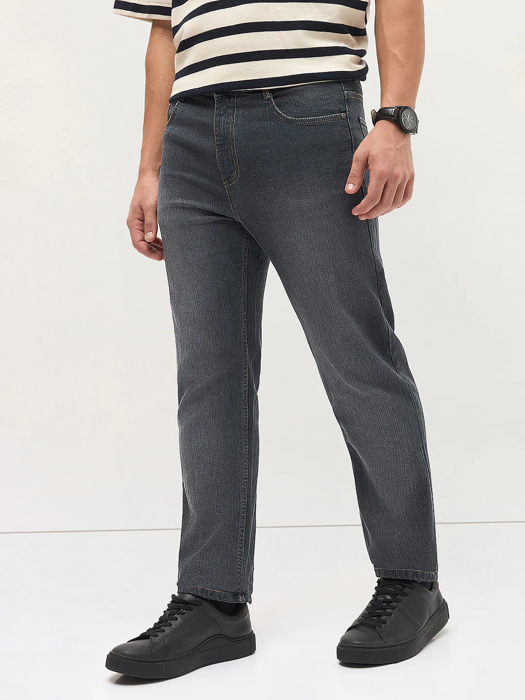 Men's Dark Grey Straight Fit Washed Denim Jeans Stretchable - Image 3