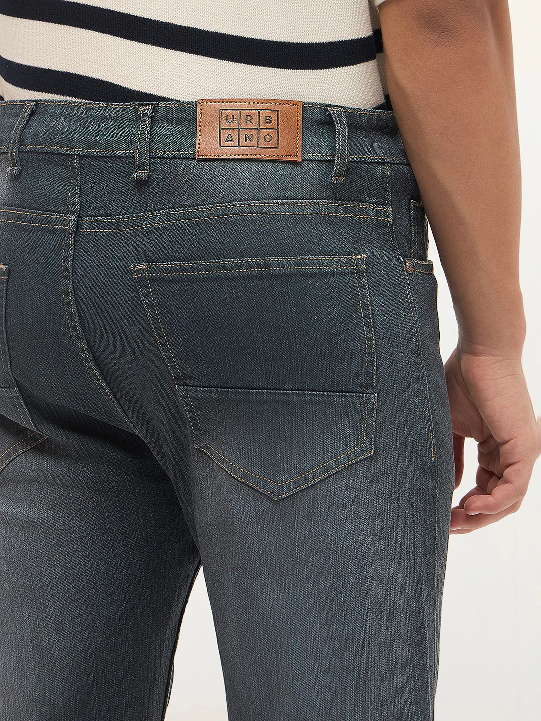 Men's Dark Grey Straight Fit Washed Denim Jeans Stretchable - Image 7