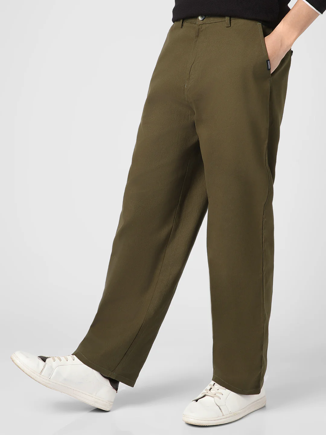 Men's Dark Olive Loose Baggy Fit Solid Chino Trousers Non-Stretchable - Image 4
