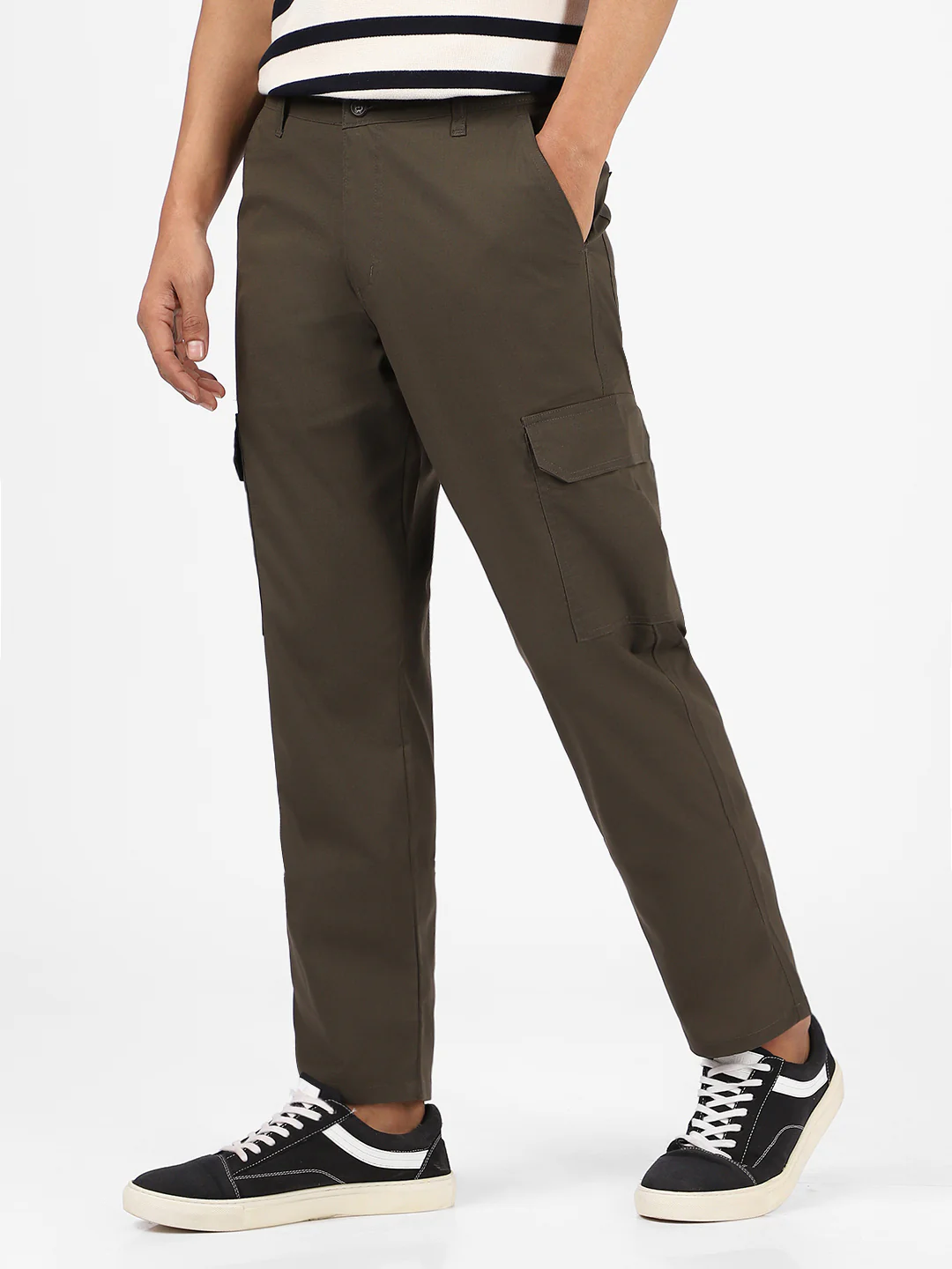 Men's Dark Olive Regular Fit Solid Cargo Chino Pant With 6 Pockets - Image 3