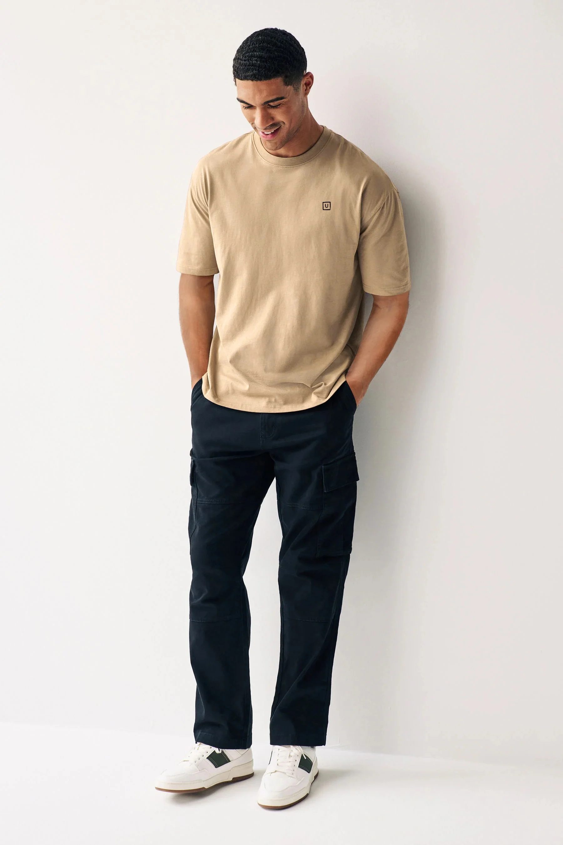 Men's Ginger Brown Solid Round Neck Oversized Half Sleeve Cotton T-Shirt - Image 4