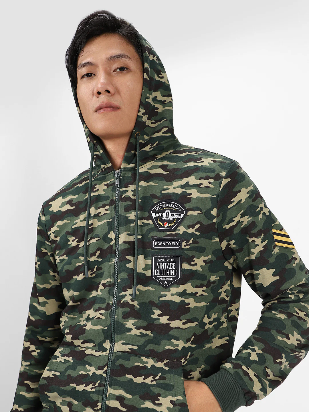 Men's Green Cotton Camouflage Printed Hooded Neck Sweatshirt - Image 5