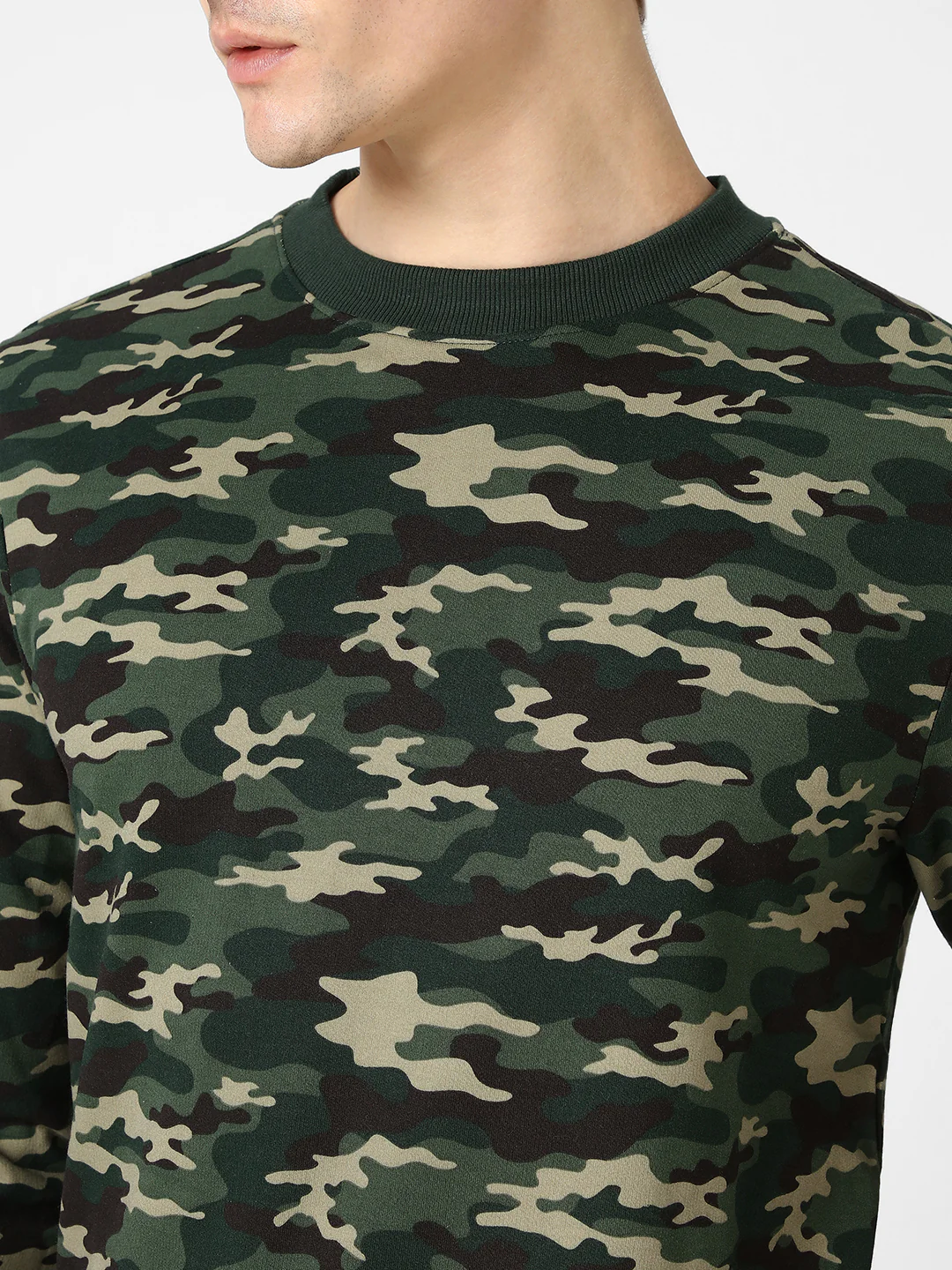Men's Green Cotton Camouflage Printed Round Neck Sweatshirt - Image 5