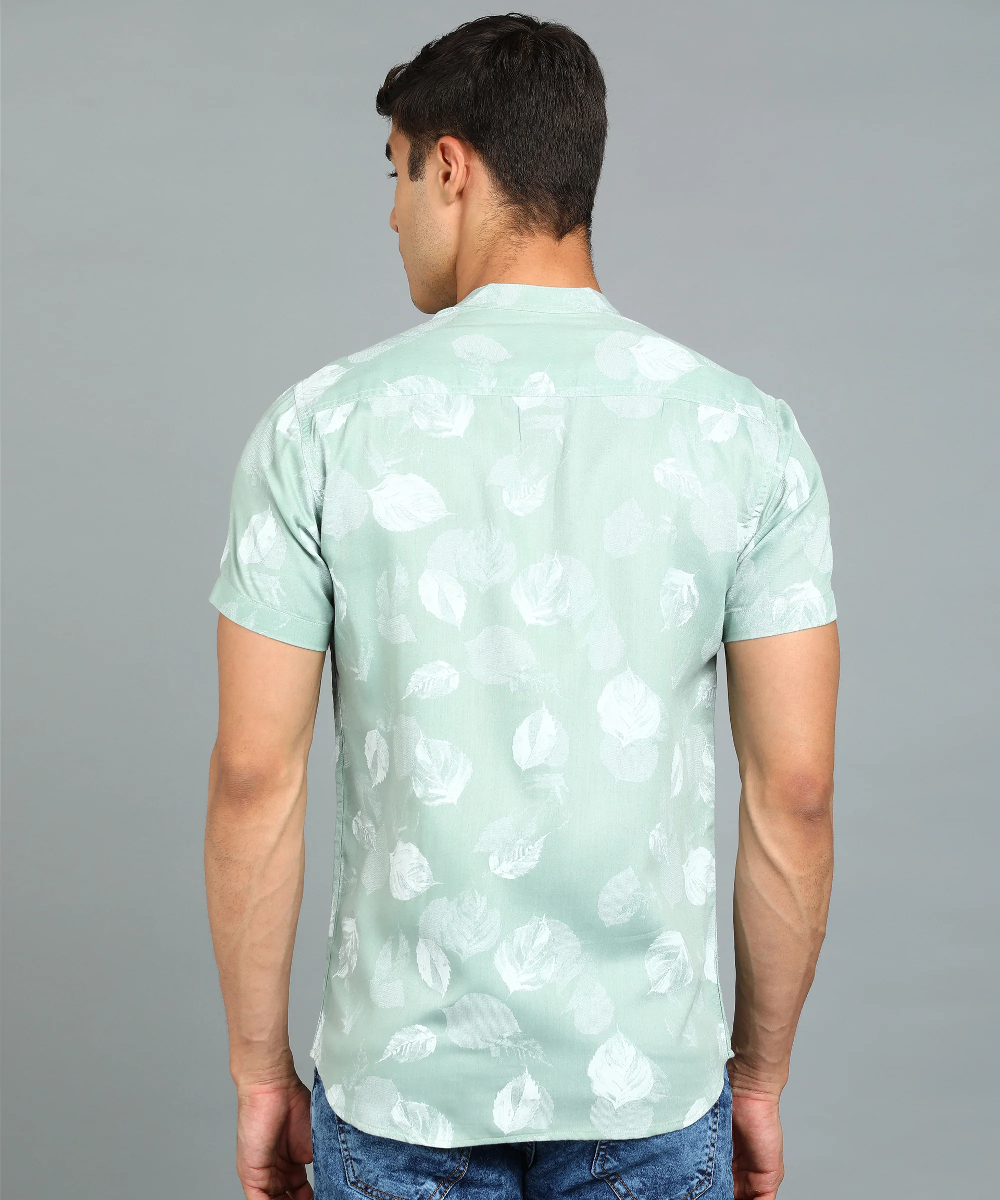 Men's Green Cotton Half Sleeve Slim Fit Casual Floral Printed Shirt - Image 3