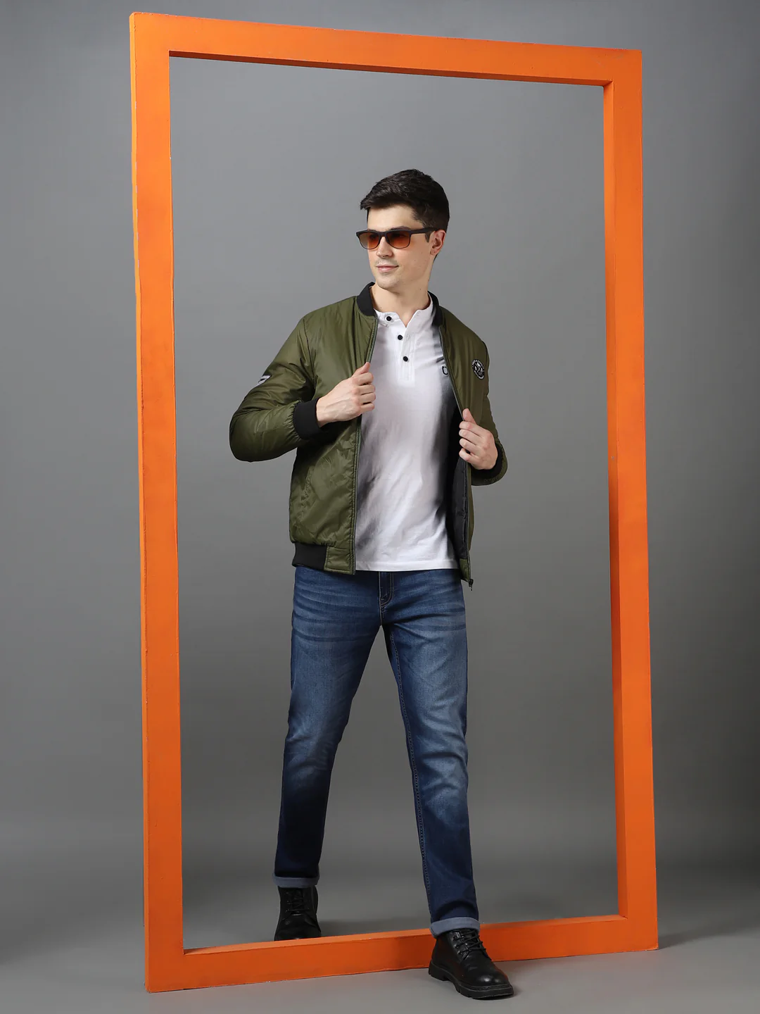 Men's Green Full Sleeve Zippered Bomber Jacket - Image 4