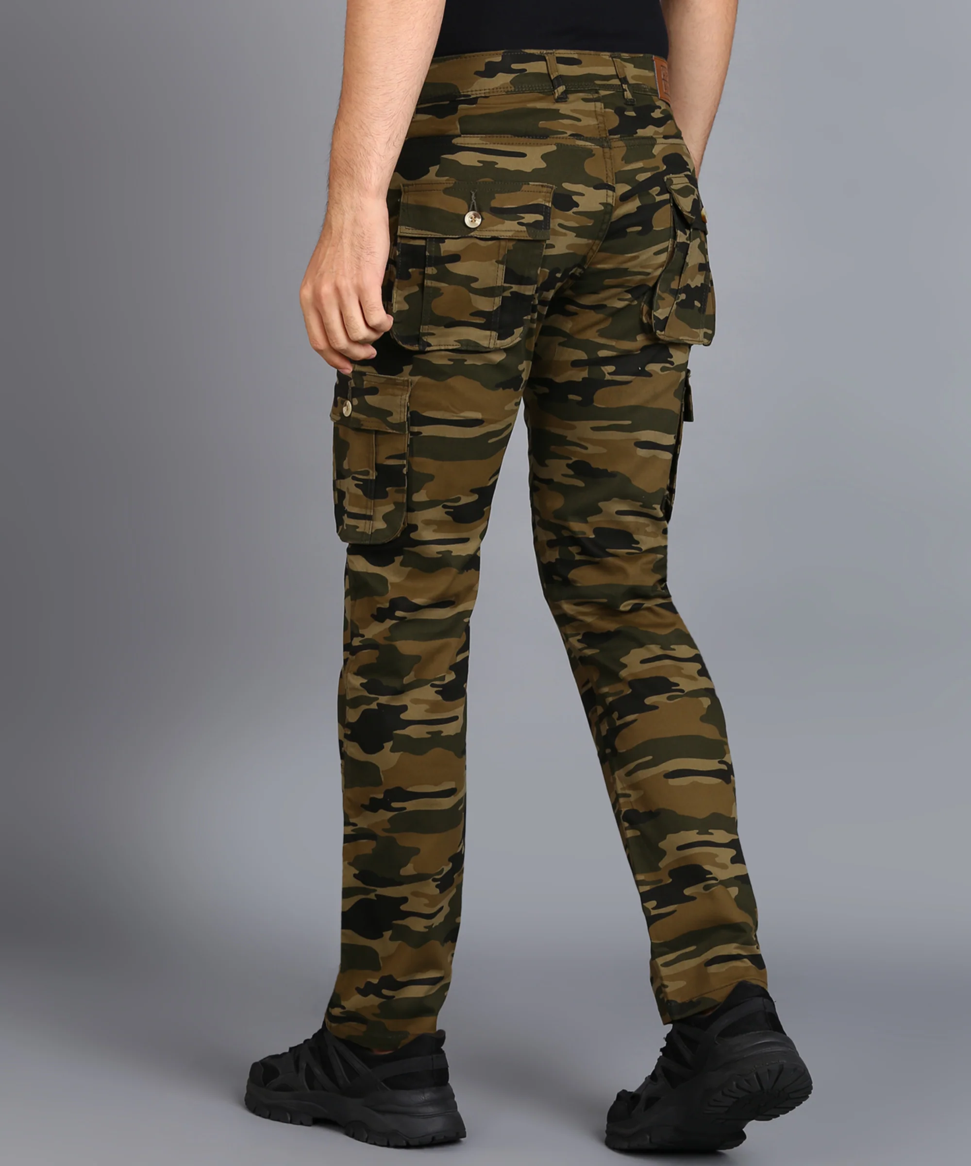 Men's Green Regular Fit Military Camouflage Cargo Chino Pant with 6 Pockets - Image 3