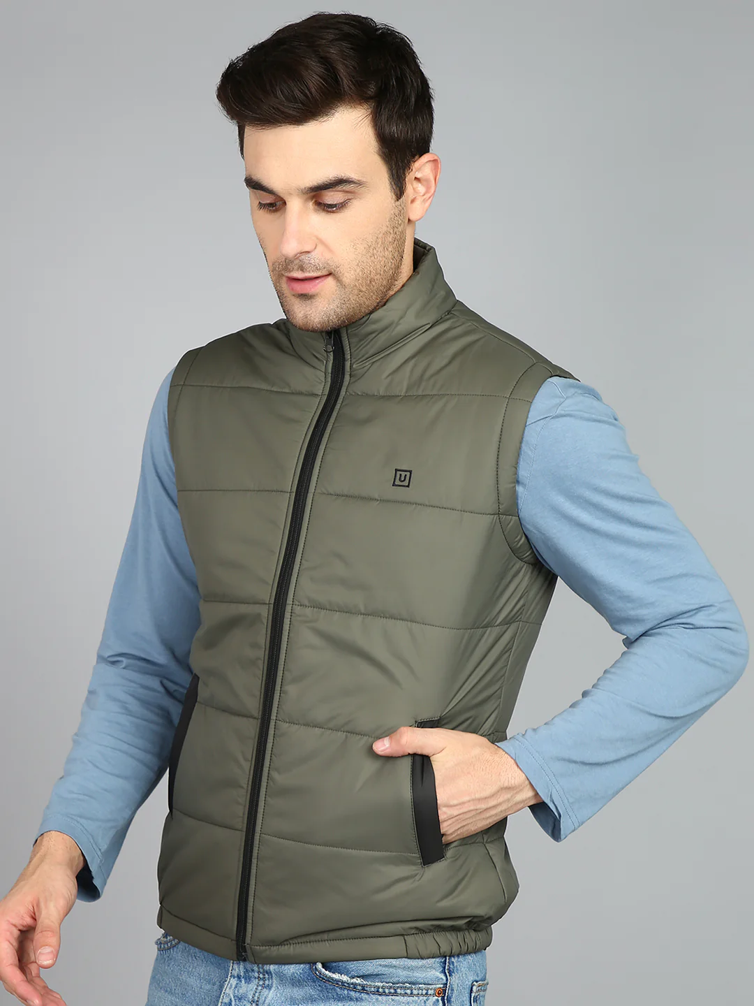 Men's Green Sleeveless Zippered Puffer Jacket - Image 3