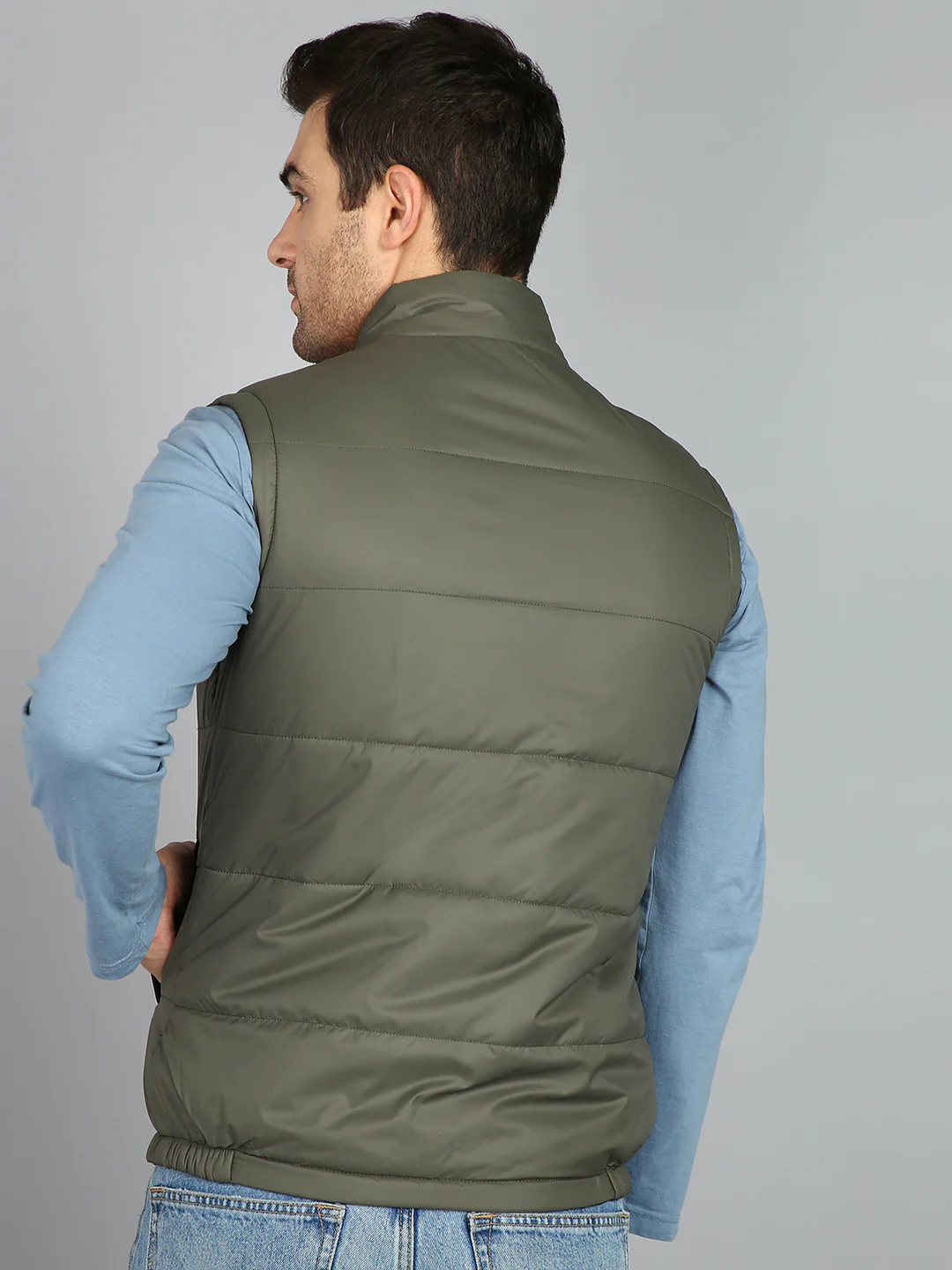 Men's Green Sleeveless Zippered Puffer Jacket - Image 4