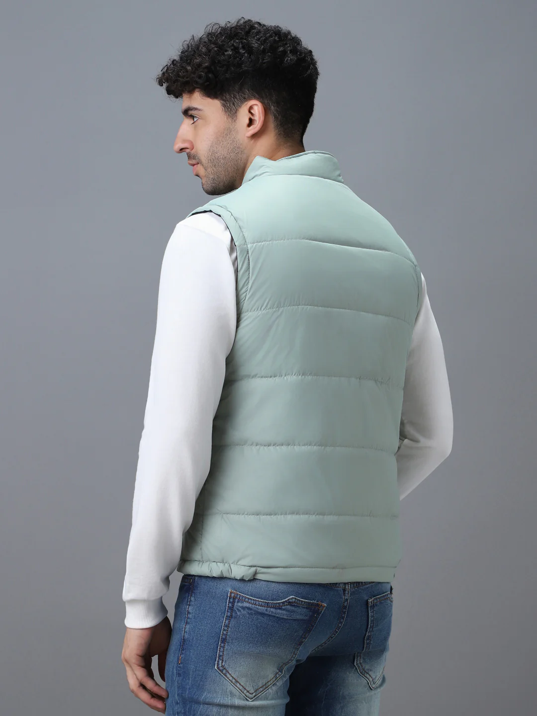 Men's Green Sleeveless Zippered Puffer Jacket - Image 4