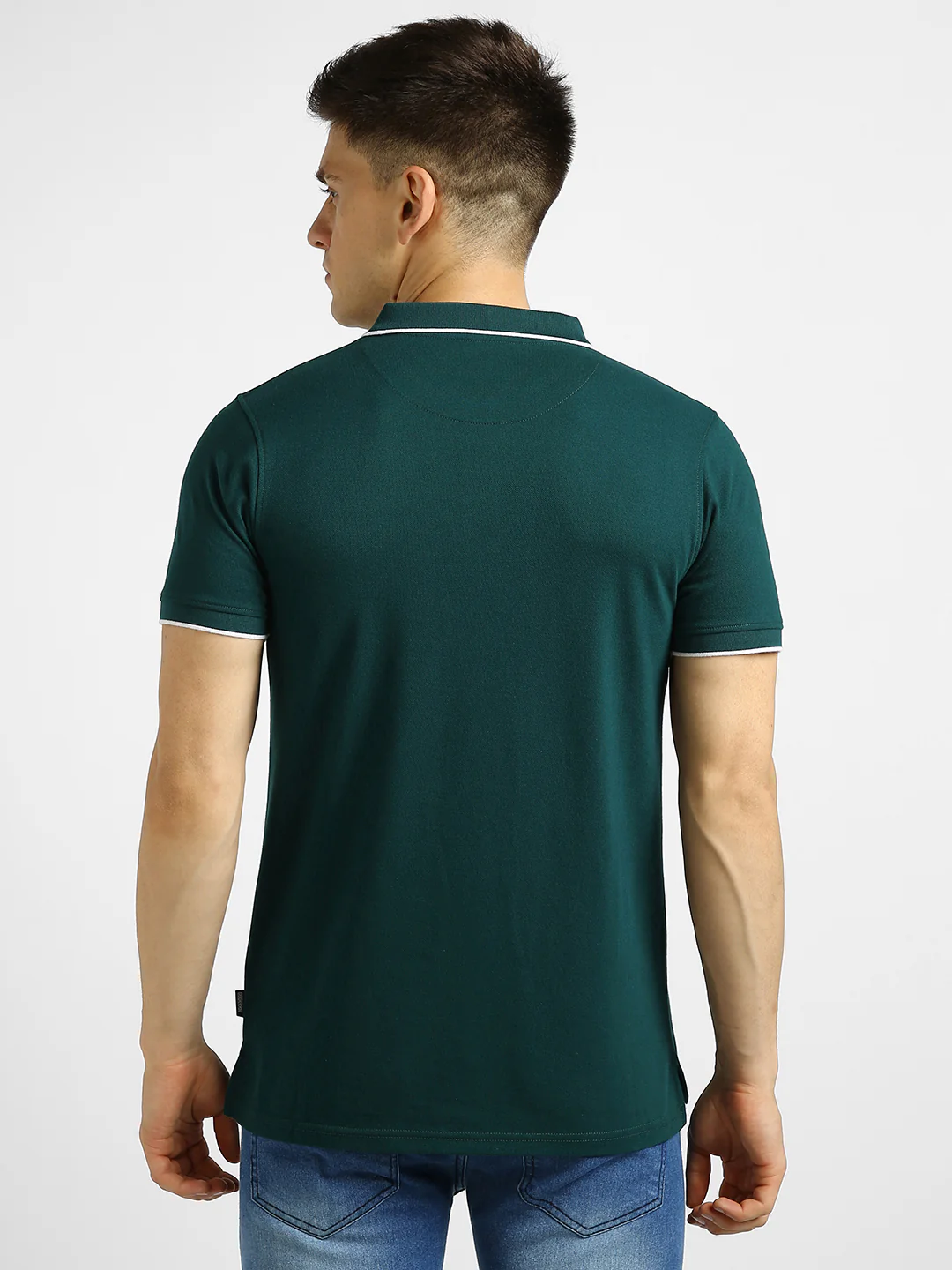 Men's Green Solid Slim Fit Half Sleeve Cotton Polo T-Shirt - Image 3