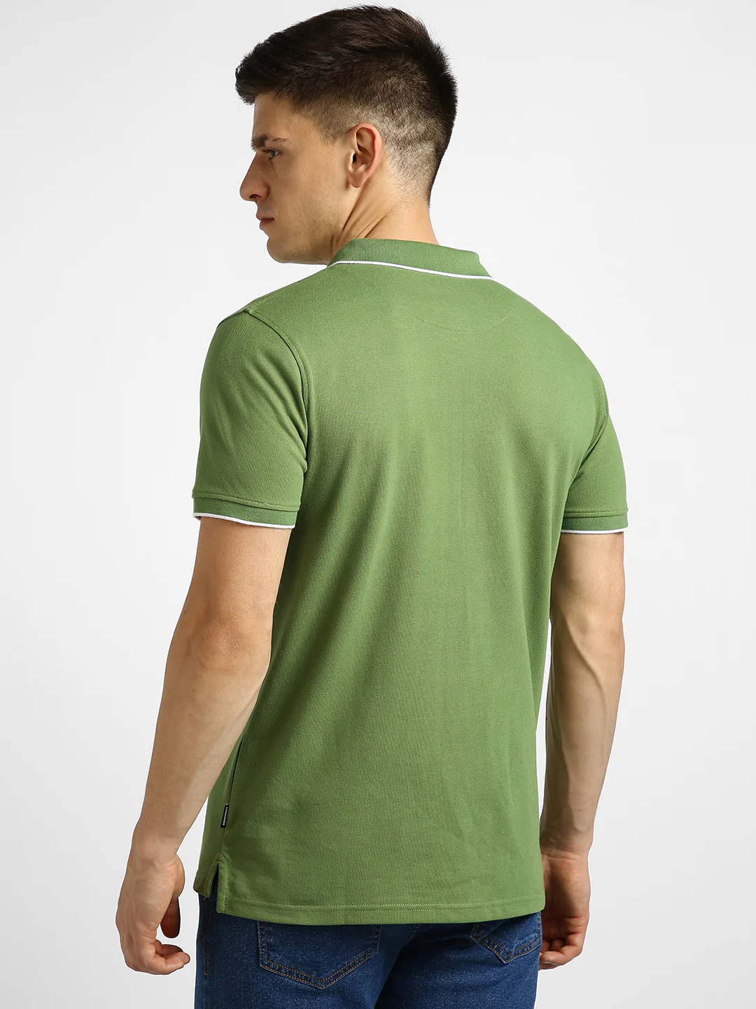 Men's Green Solid Slim Fit Half Sleeve Cotton Polo T-Shirt - Image 3