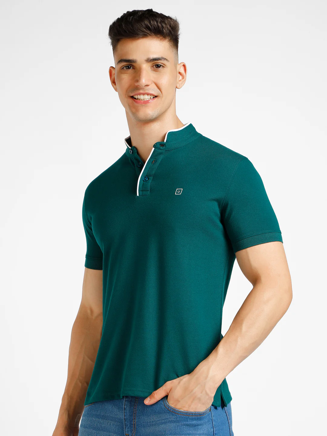 Men's Green Solid Slim Fit Half Sleeve Cotton Polo T-Shirt with Mandarin Collar - Image 2