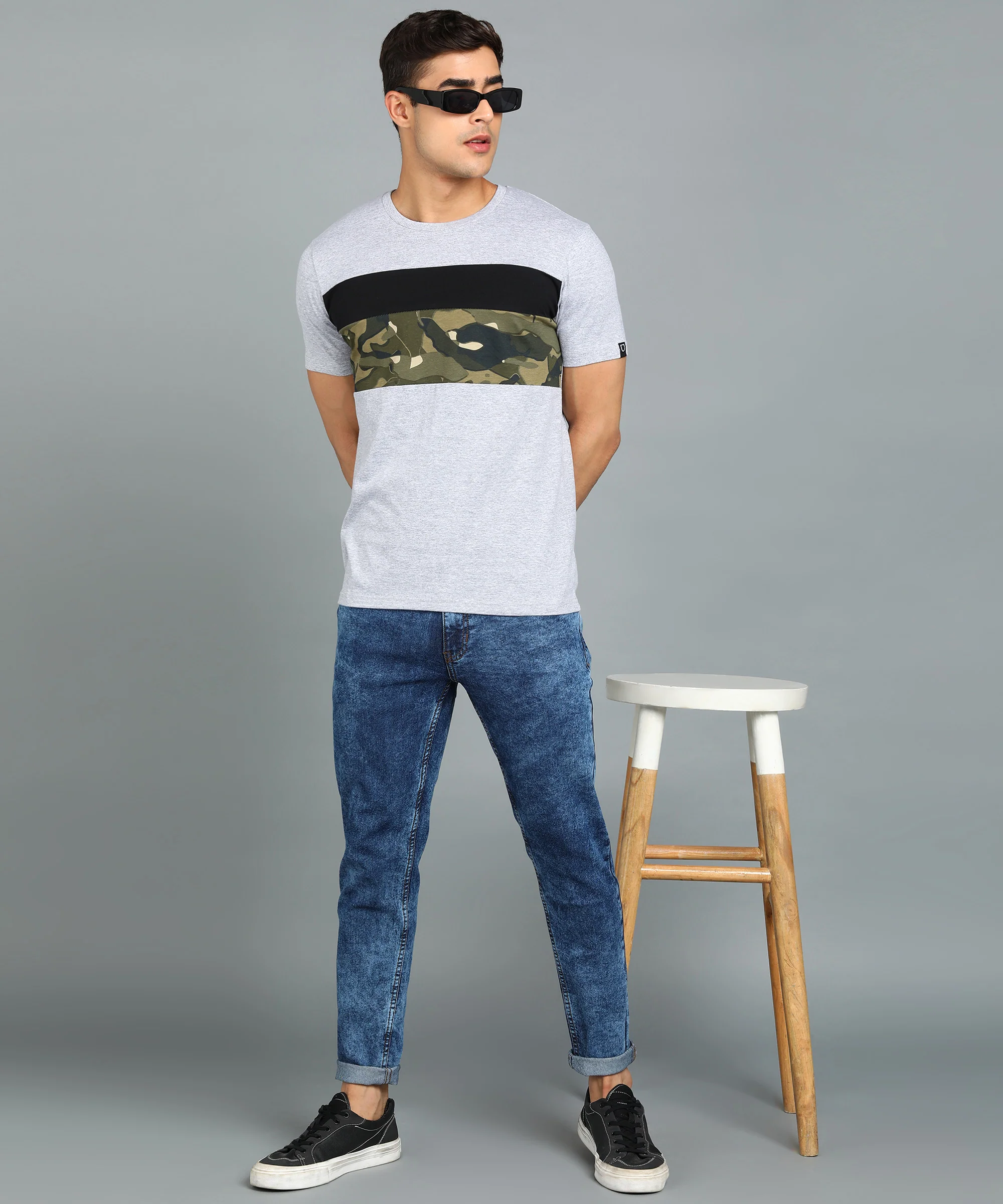 Men's Grey, Black Military Camouflage Printed Slim Fit Half Sleeve Cotton T-Shirt - Image 4