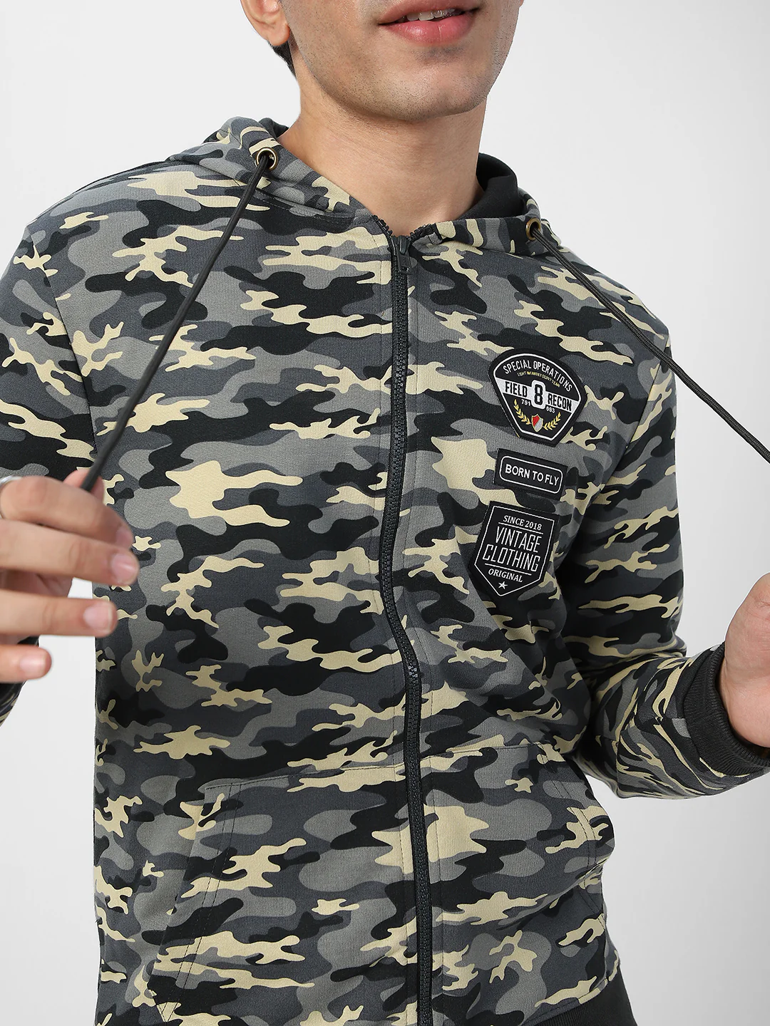 Men's Grey Cotton Camouflage Printed Hooded Neck Sweatshirt - Image 5