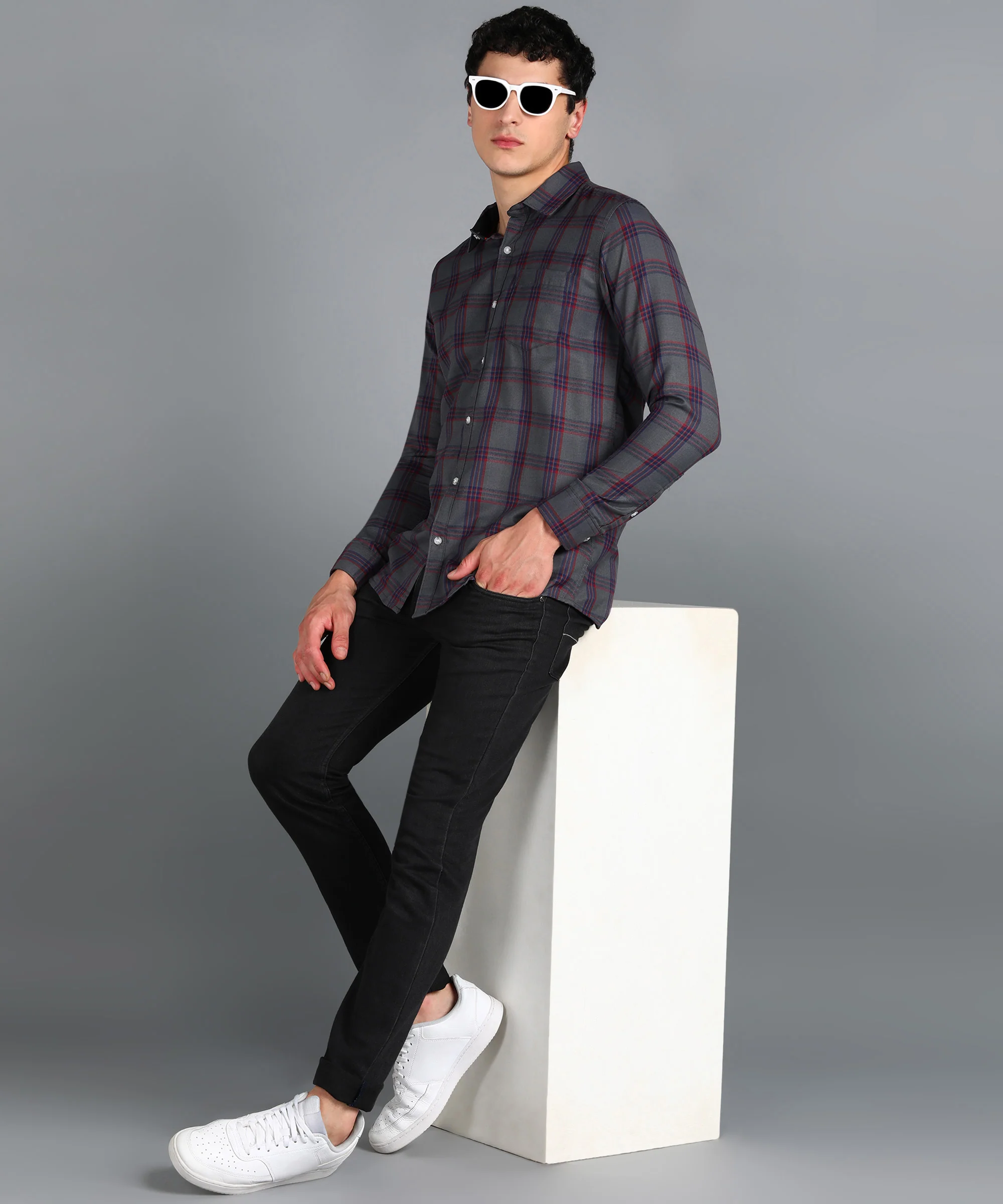 Men's Grey Cotton Full Sleeve Slim Fit Casual Checkered Shirt - Image 4