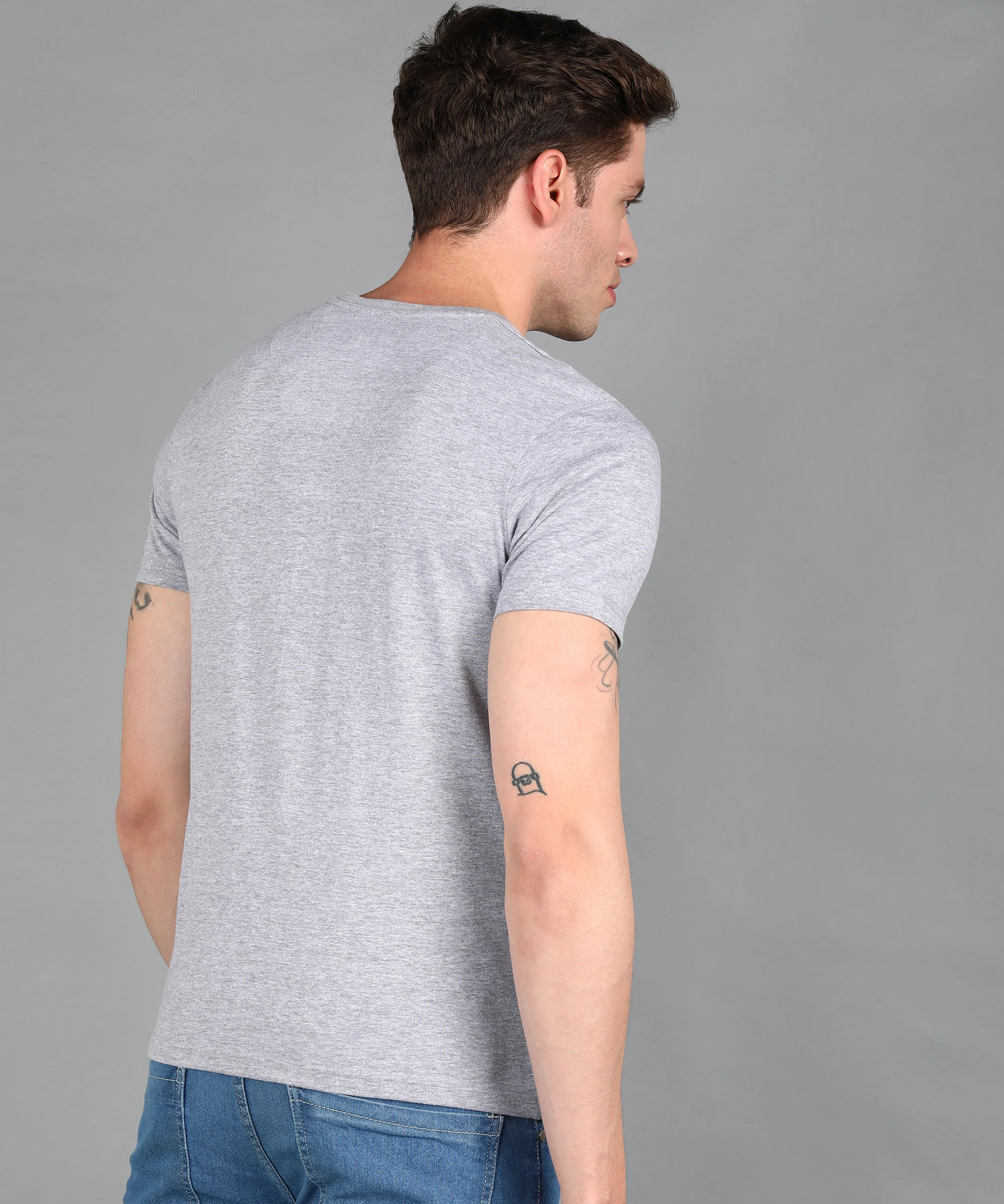 Urbano Fashion Men's Grey Graphic Printed Round Neck Half Sleeve Slim Fit Cotton T-Shirt - Image 3