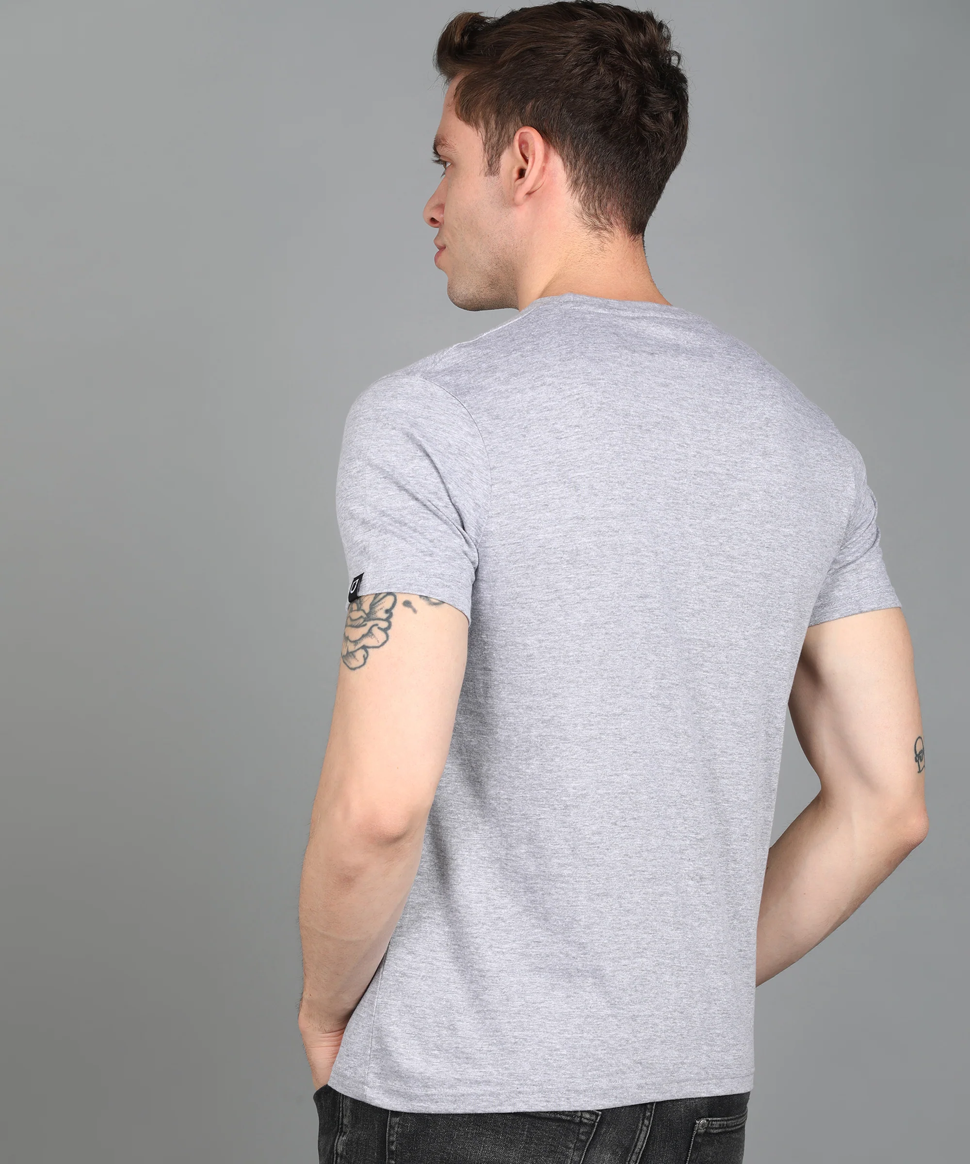 Urbano Fashion Men's Grey Graphic Printed Round Neck Half Sleeve Slim Fit Cotton T-Shirt - Image 3