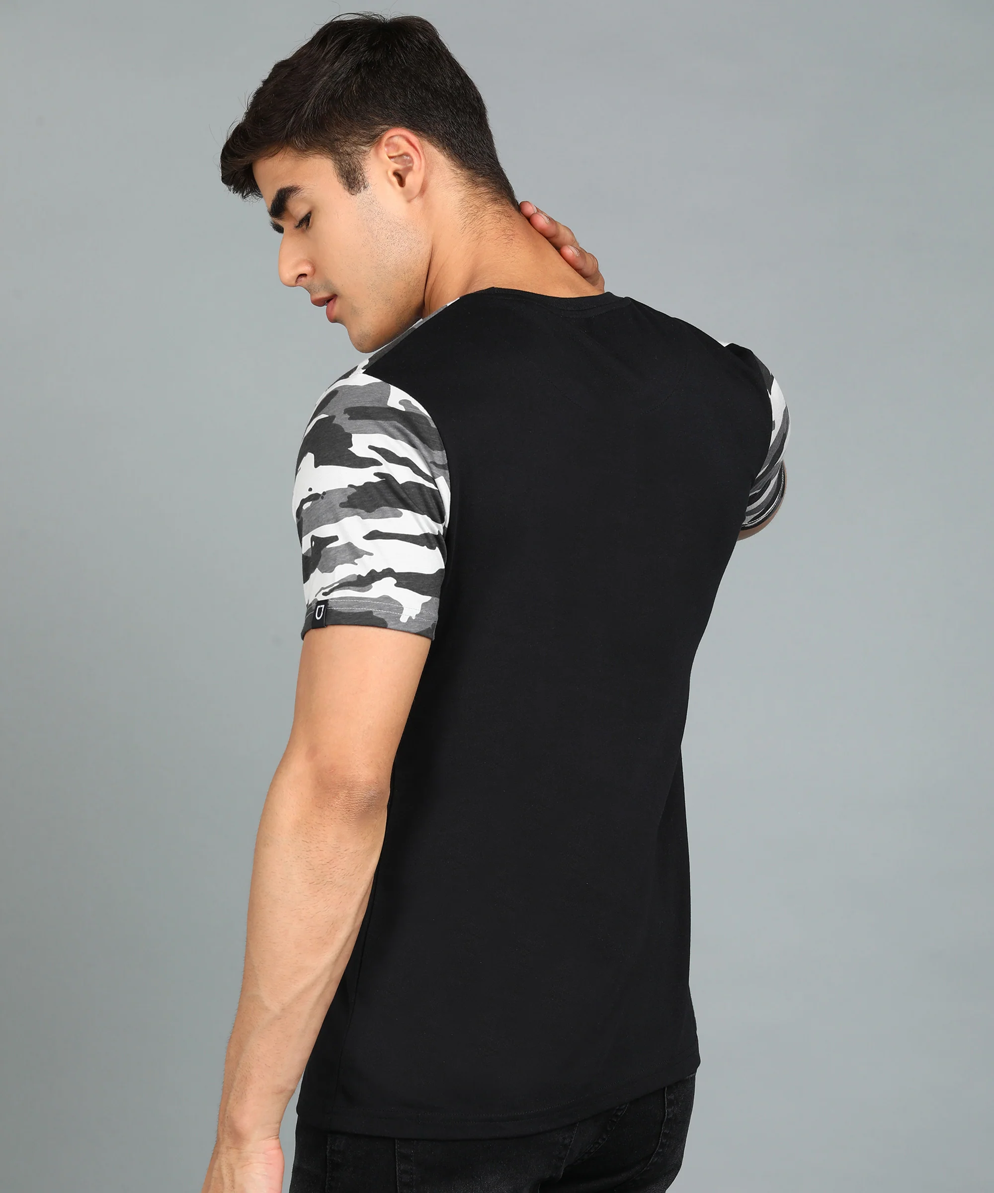 Men's Grey, Red, Black Military Camouflage Printed Slim Fit Half Sleeve Cotton T-Shirt - Image 3