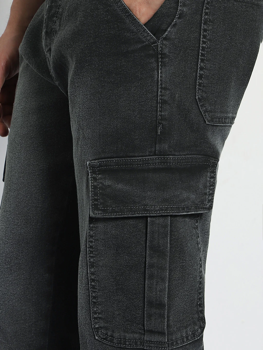 Men's Grey Regular Fit Washed Cargo Jeans With 6 Pockets Stretchable - Image 5