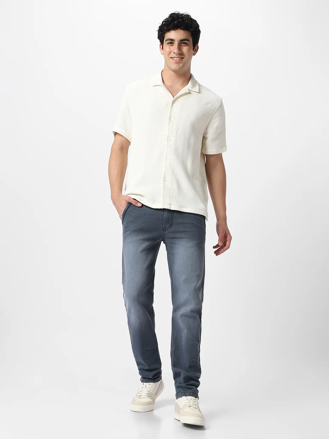 Men's Grey Regular Fit Washed Jeans Stretchable - Image 4