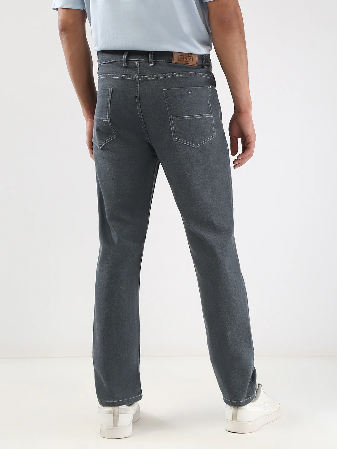 Men's Grey Straight Fit Washed Jeans Stretchable - Image 4