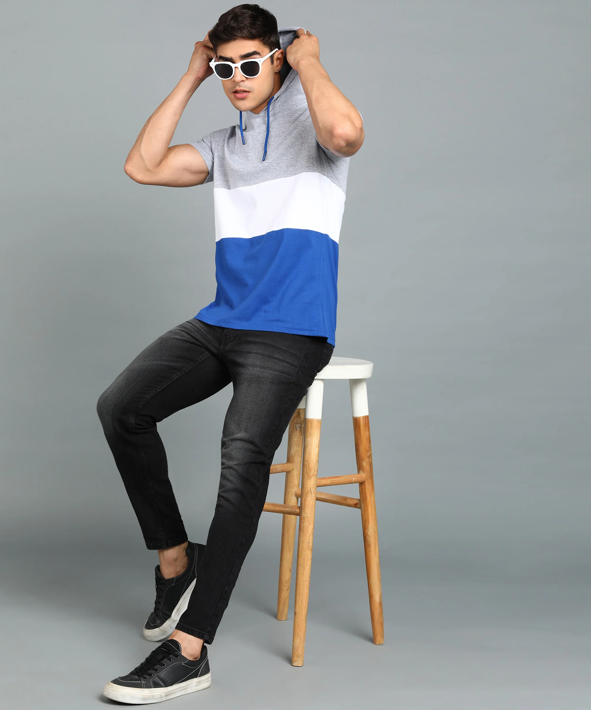 Men's Grey, White, Royal Blue Cotton Slim Fit Half Sleeve Hooded T-Shirt - Image 4