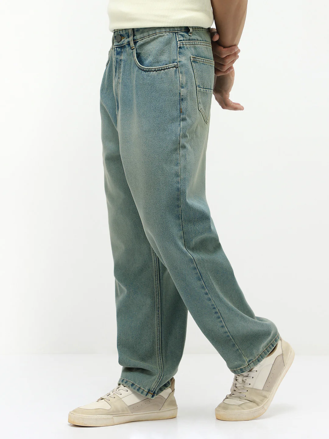 Men's Ice Blue Loose Baggy Fit Heavy Washed Jeans Non-Stretchable - Image 2