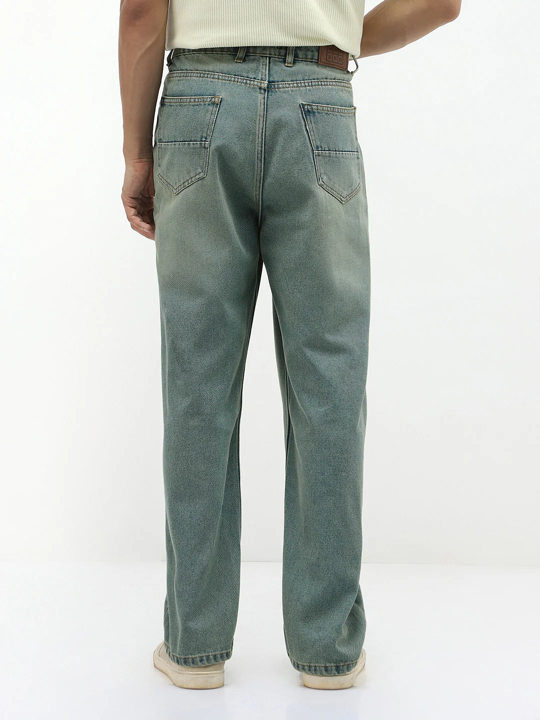 Men's Ice Blue Loose Baggy Fit Heavy Washed Jeans Non-Stretchable - Image 3