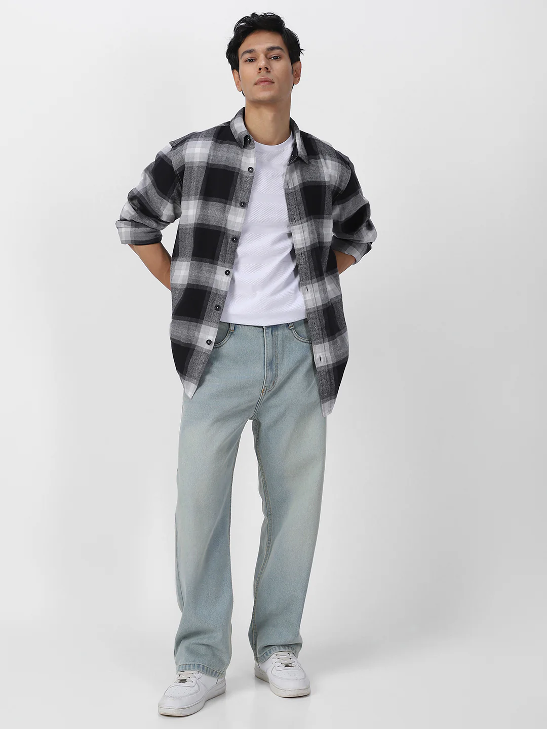 Men's Ice Blue Loose Baggy Fit Washed Jeans Non-Stretchable - Image 4
