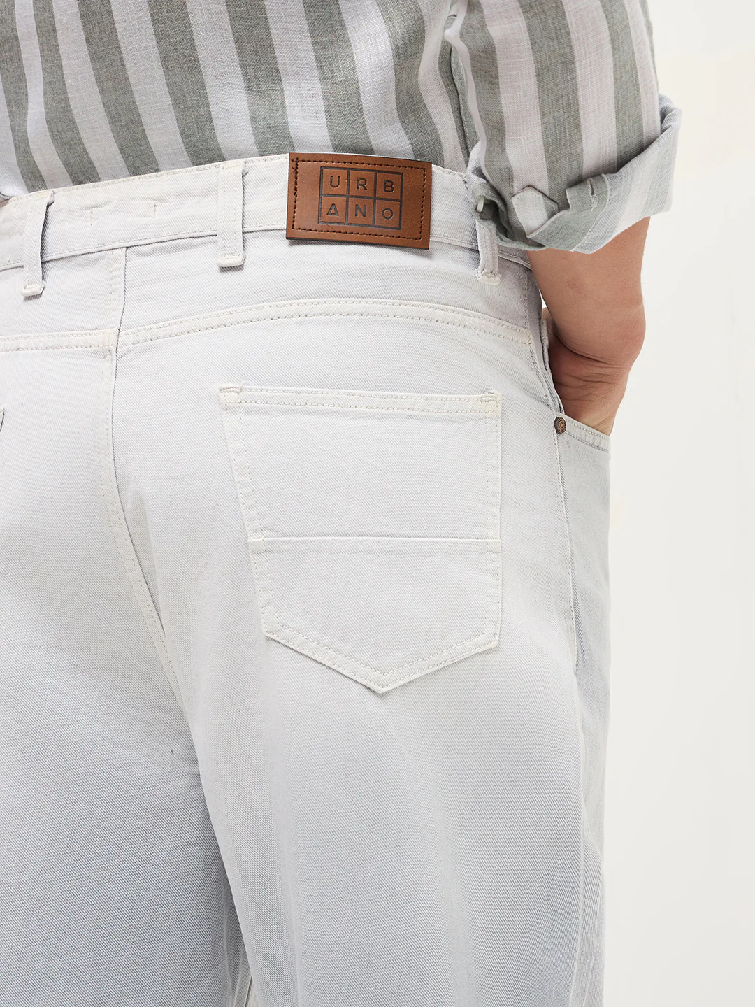 Men's Ice Grey Loose Baggy Fit Heavy Washed Faded Denim Jeans Non-Stretchable - Image 6