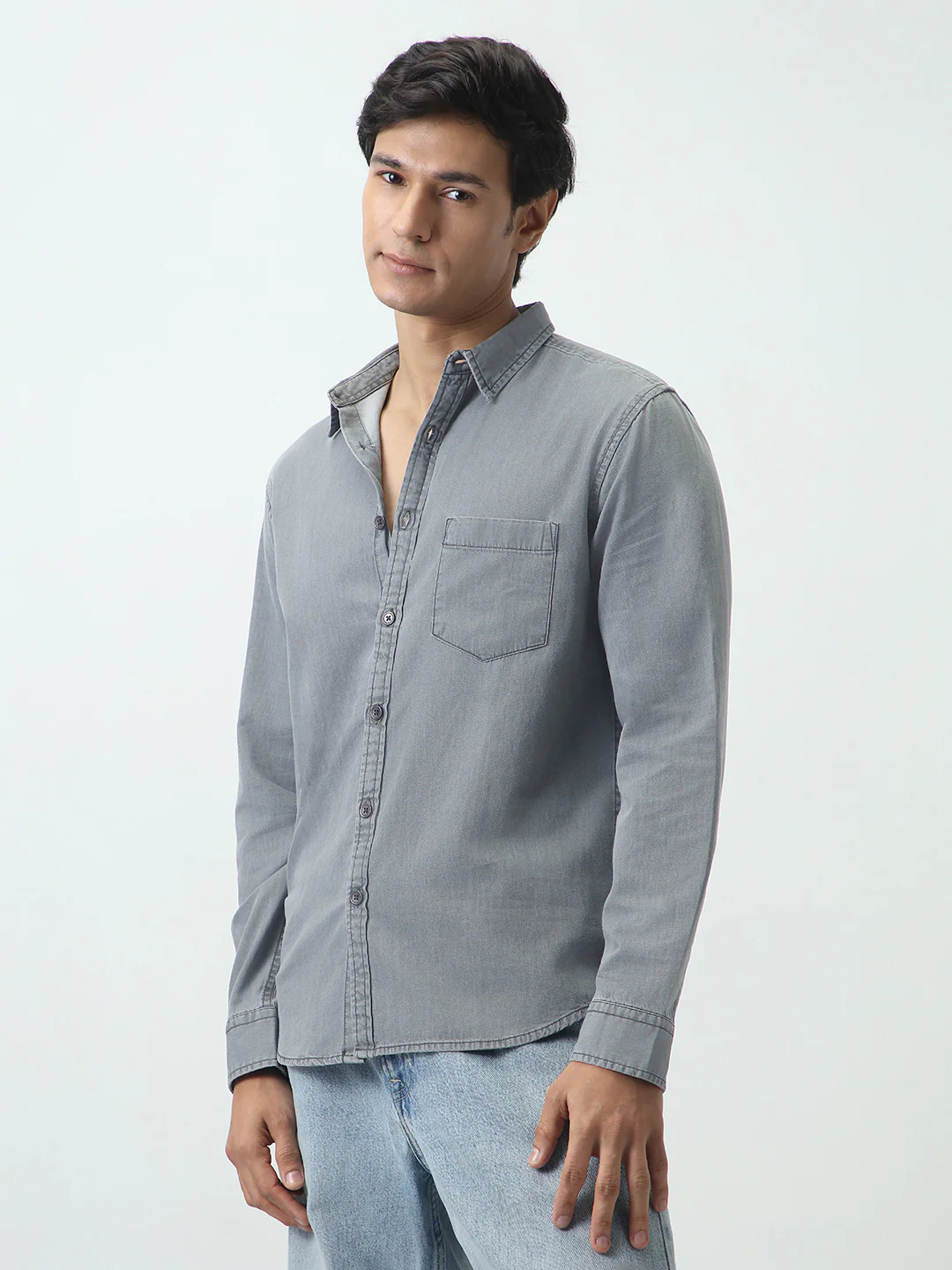 Men's Ice Grey Regular Fit Full Sleeve Solid Denim Shirt - Image 2