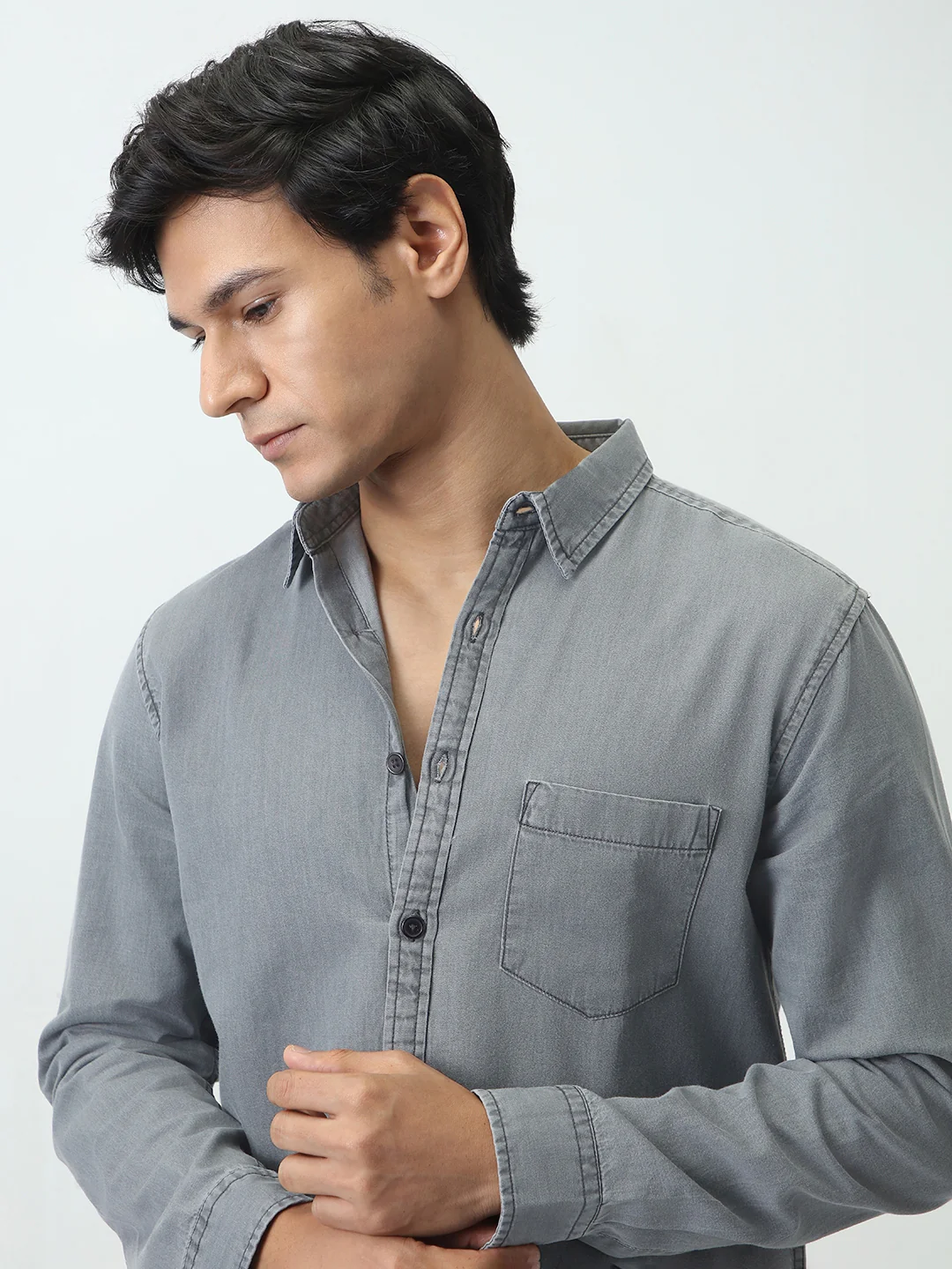 Men's Ice Grey Regular Fit Full Sleeve Solid Denim Shirt - Image 5