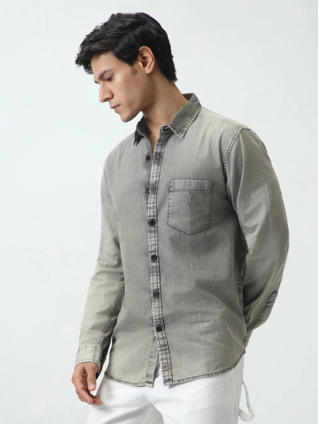 Men's Ice Grey Regular Fit Full Sleeve Washed Denim Shirt - Image 2