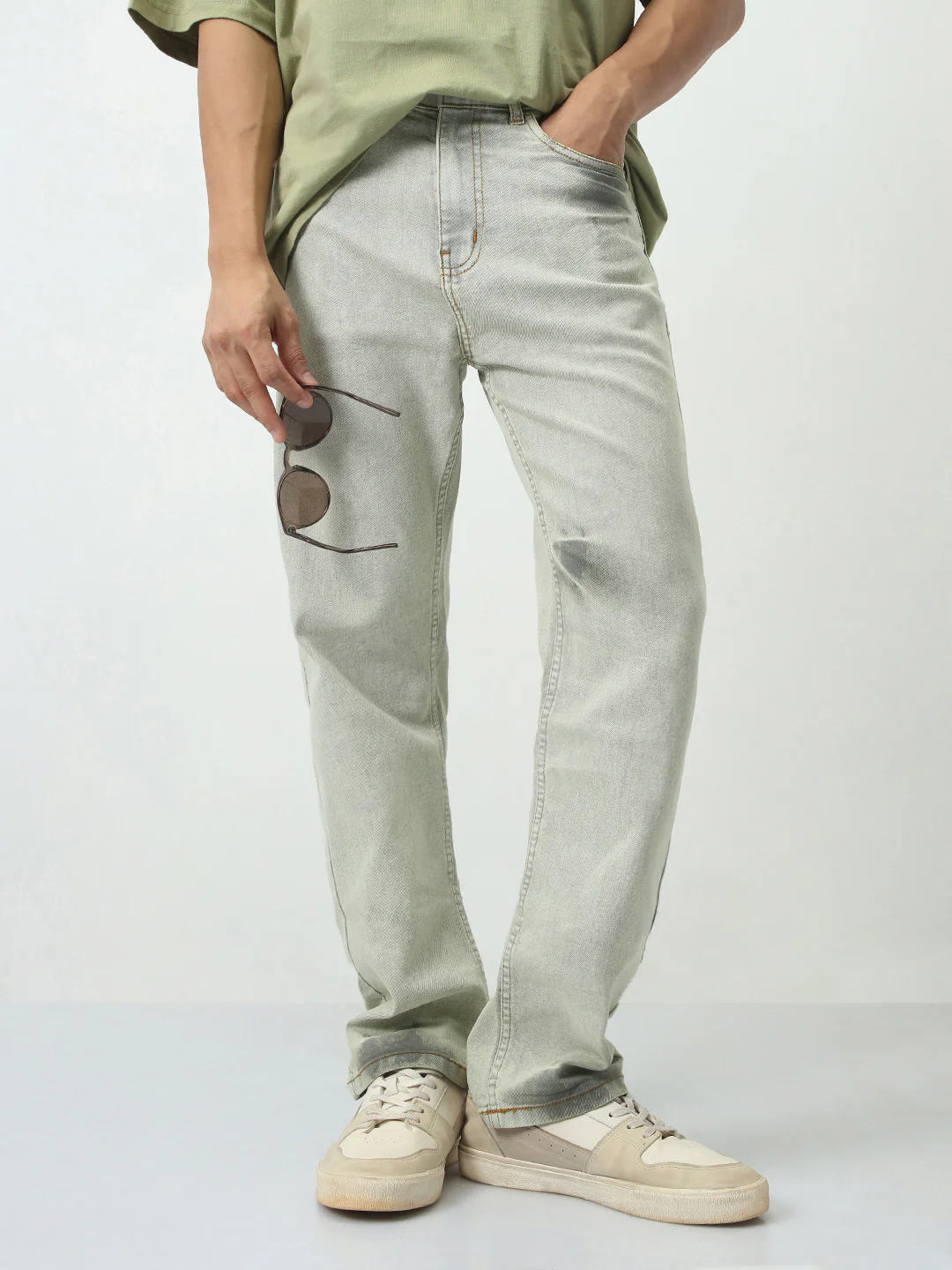 Men's Ice Grey Straight Fit Heavy Washed Jeans Stretchable