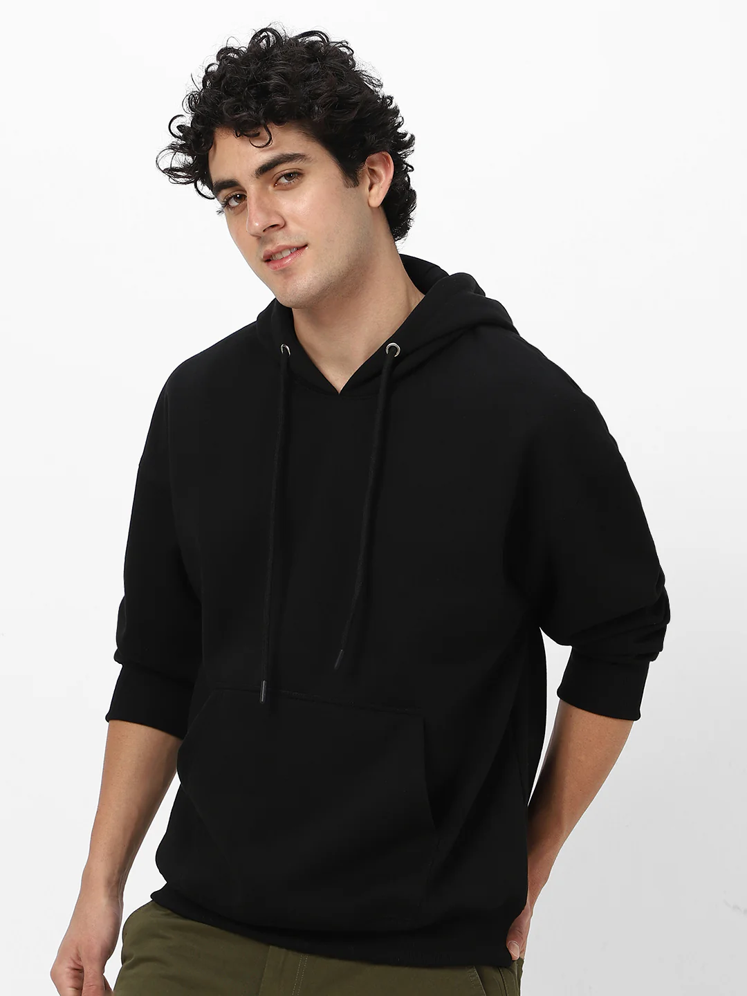 Men's Jet Black Cotton Solid Oversized Hooded Neck Sweatshirt - Image 2