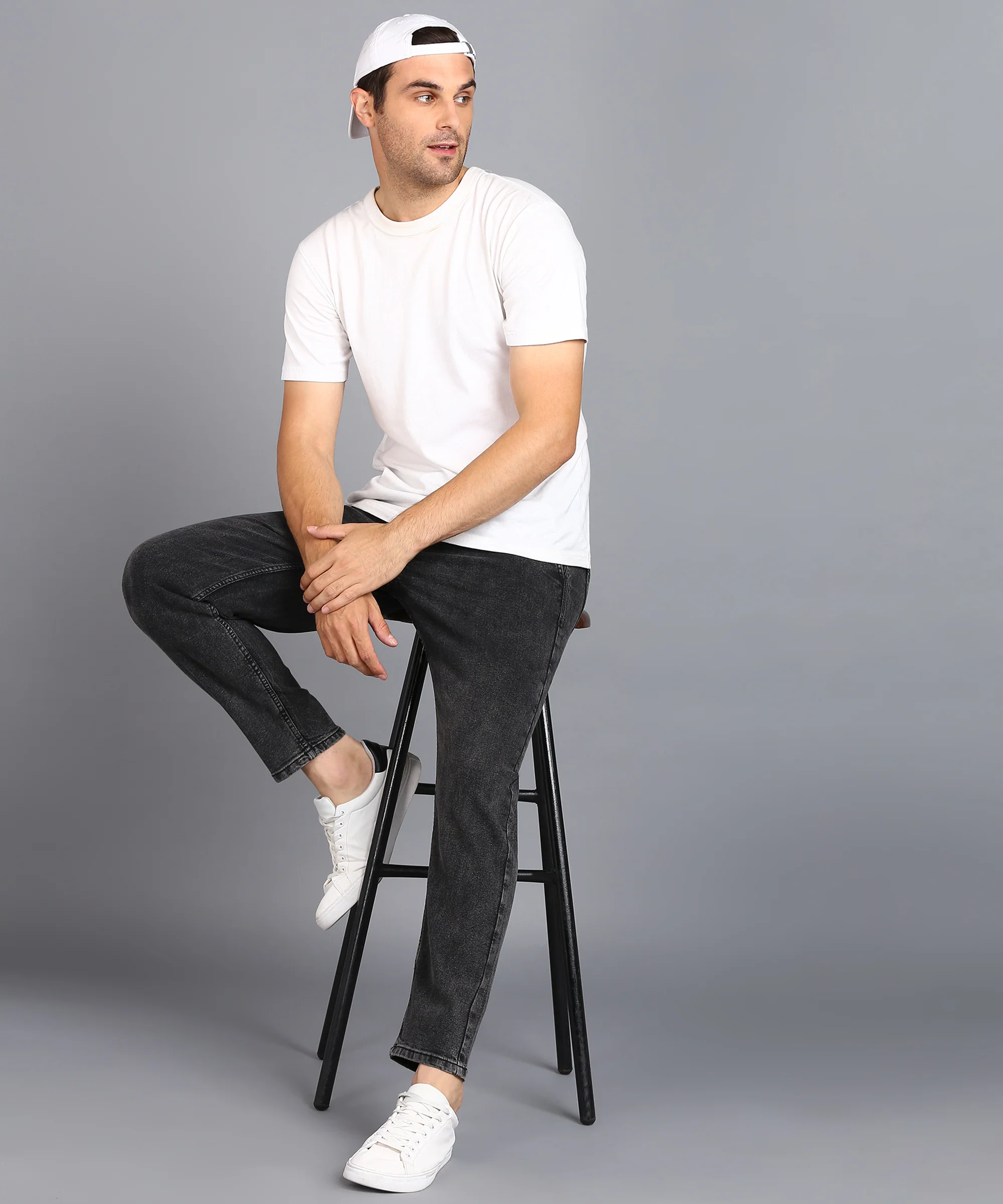 Men's Jet Black Regular Fit Washed Jogger Jeans Stretchable - Image 5
