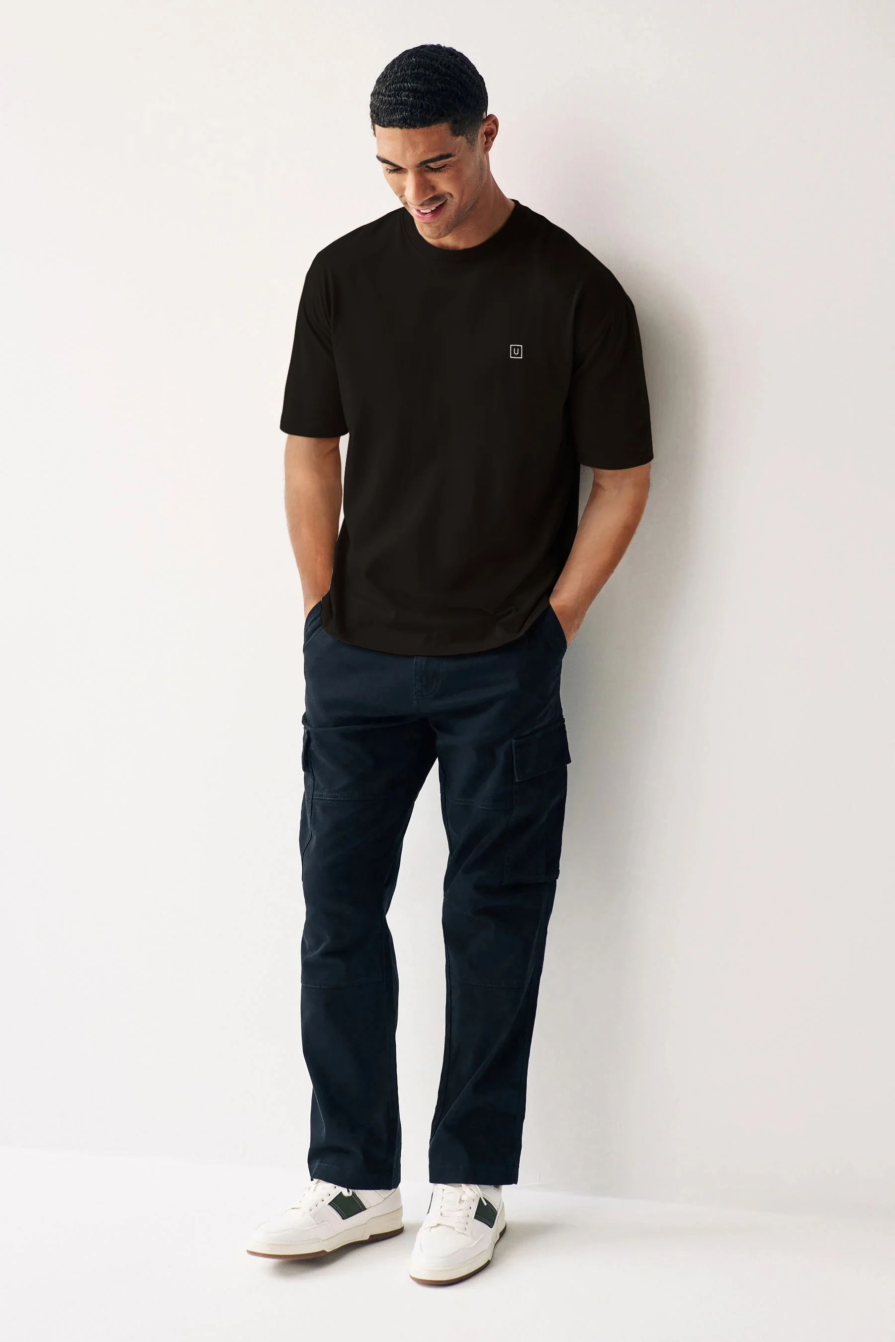 Men's Jet Black Solid Round Neck Oversized Half Sleeve Cotton T-Shirt - Image 4