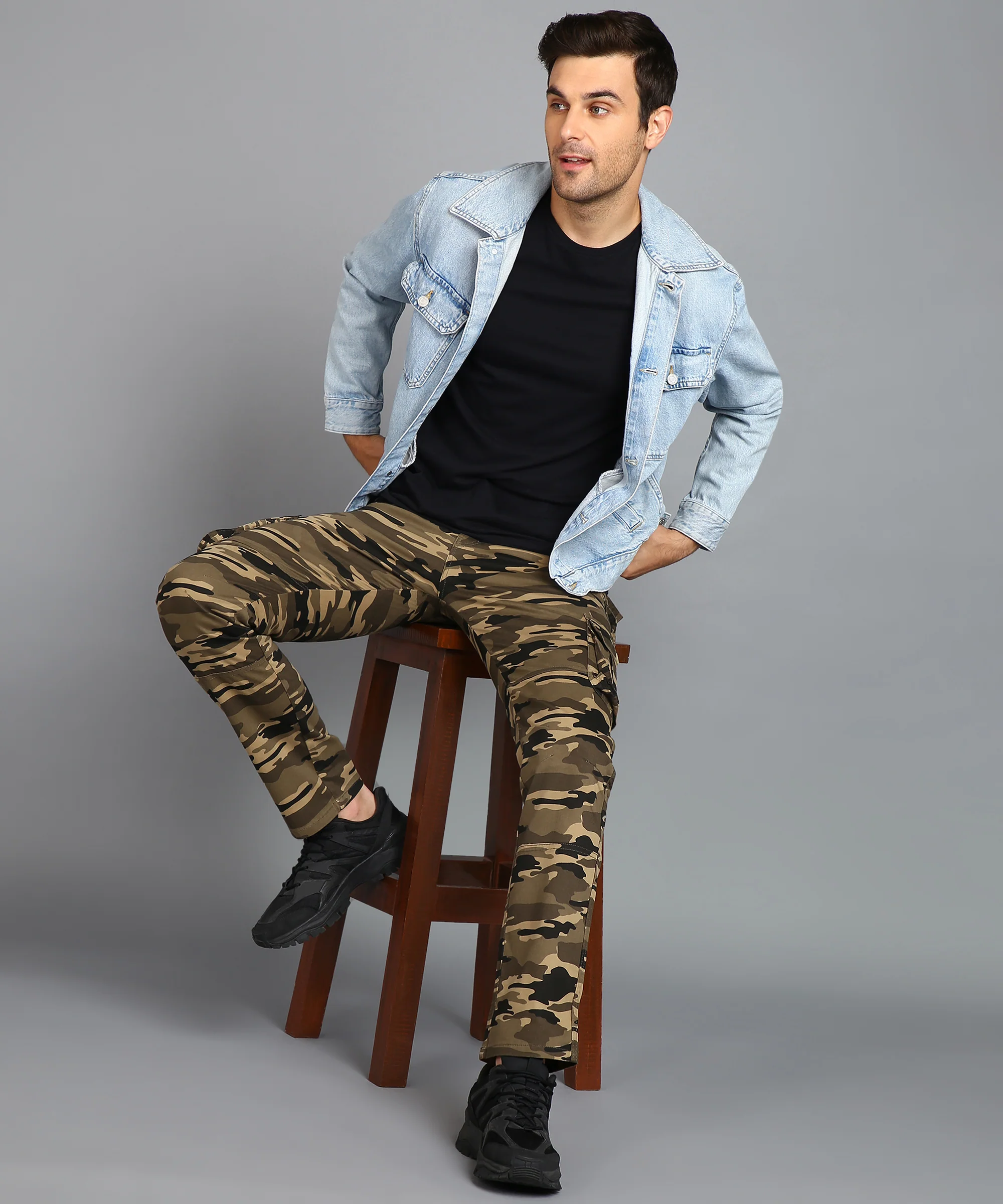Men's Khaki Regular Fit Military Camouflage Cargo Chino Pant with 6 Pockets - Image 4