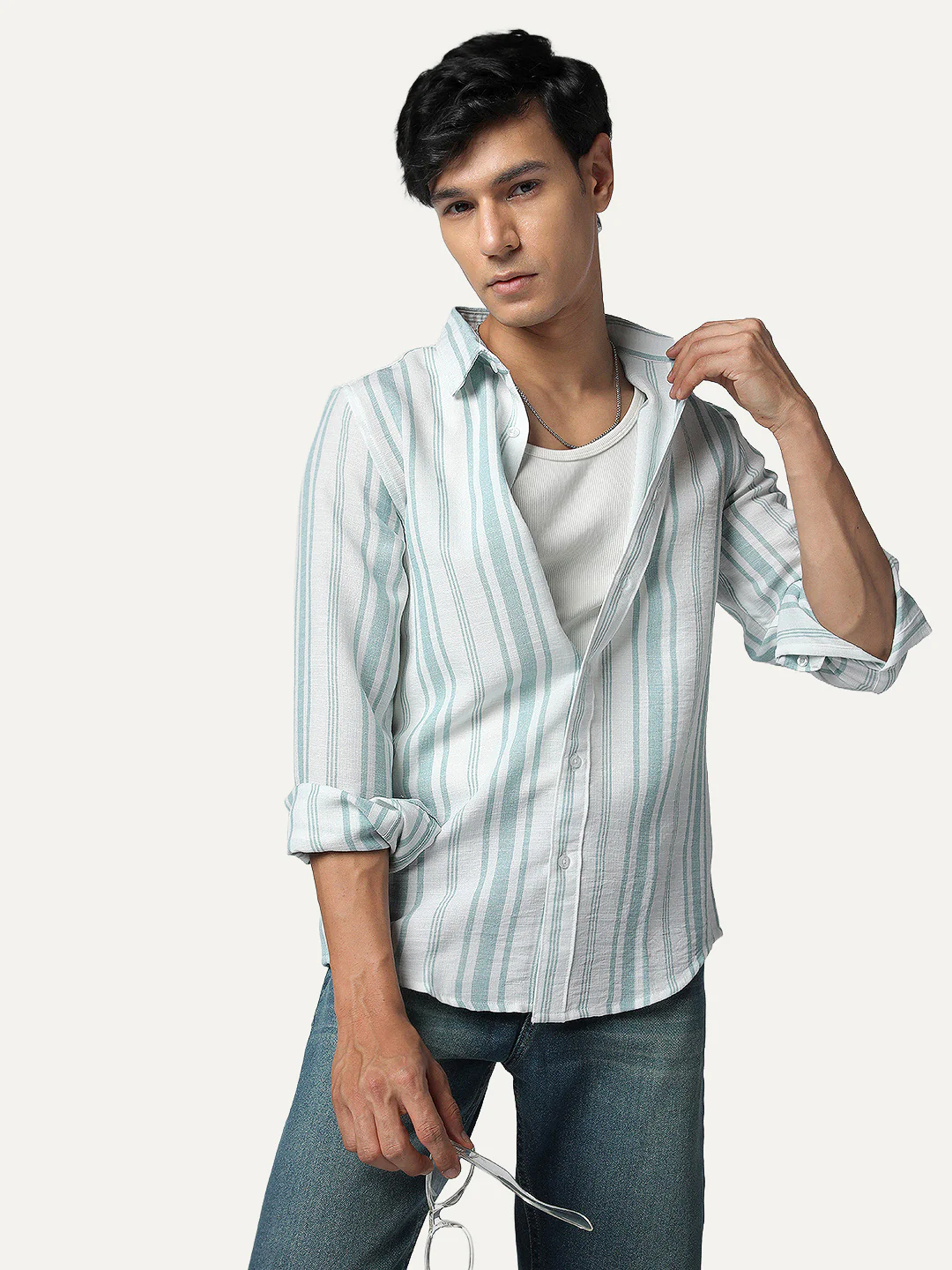 Men's Light Blue Cotton Full Sleeve Relaxed Fit Linen Striped Shirt with Spread Collar - Image 2