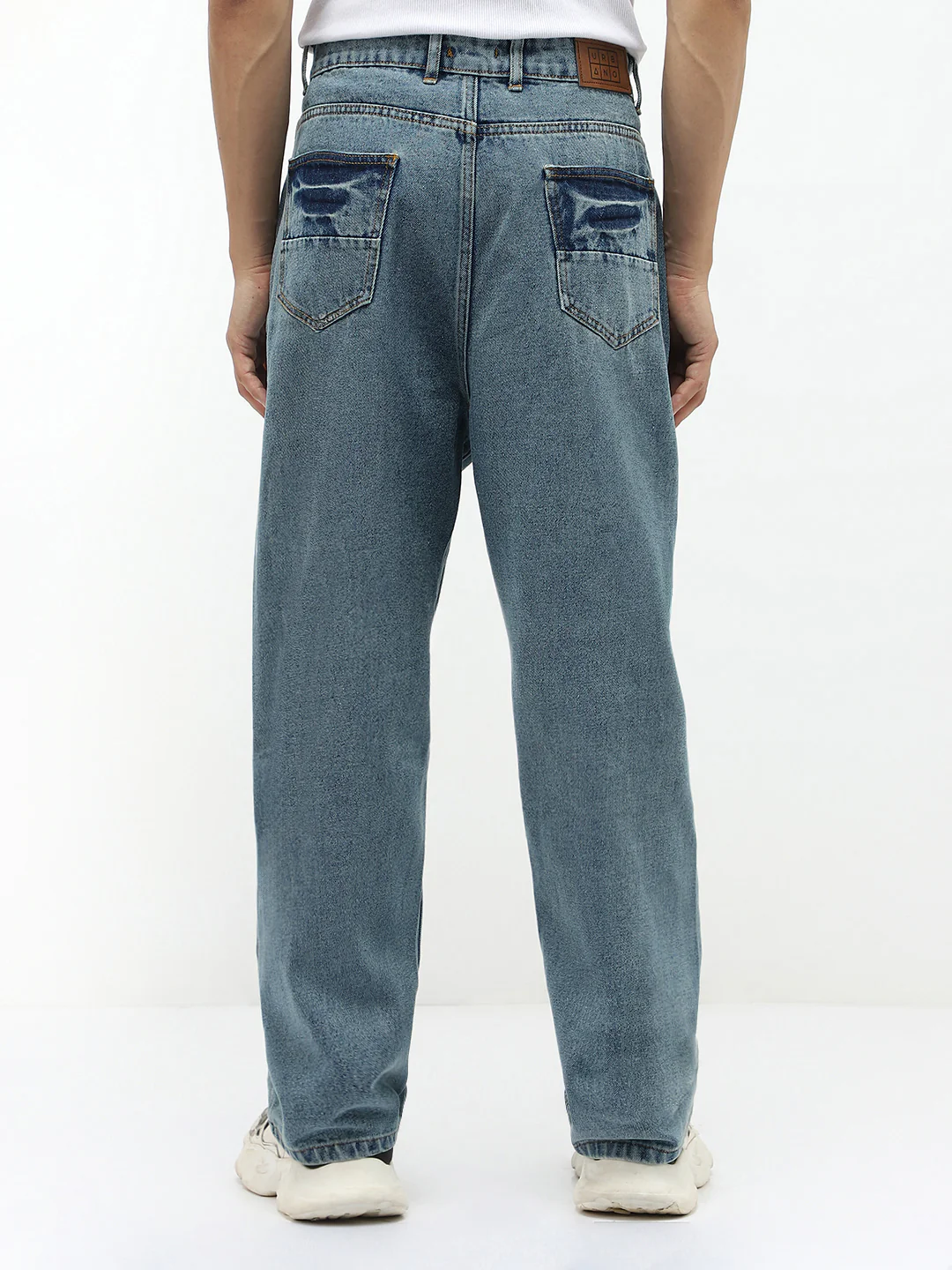 Men's Light Blue  Loose Baggy Fit Washed Jeans Non-Stretchable - Image 3