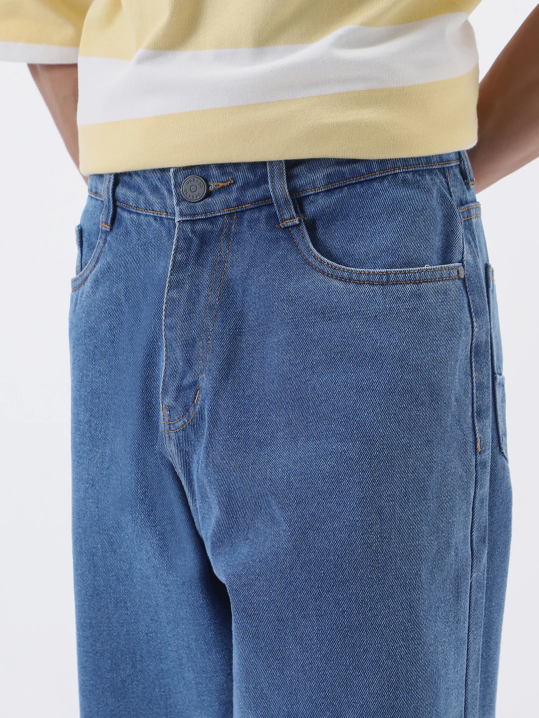 Men's Light Blue Loose Fit Washed Jeans Non-Stretchable - Image 5