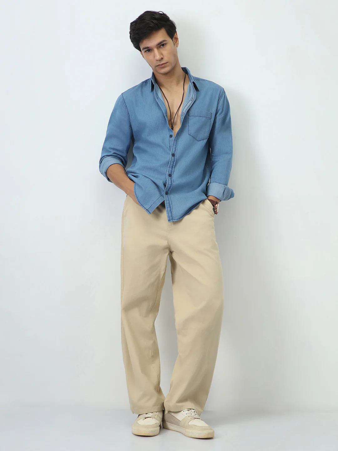 Men's Light Blue Regular Fit Full Sleeve Solid Denim Shirt - Image 4
