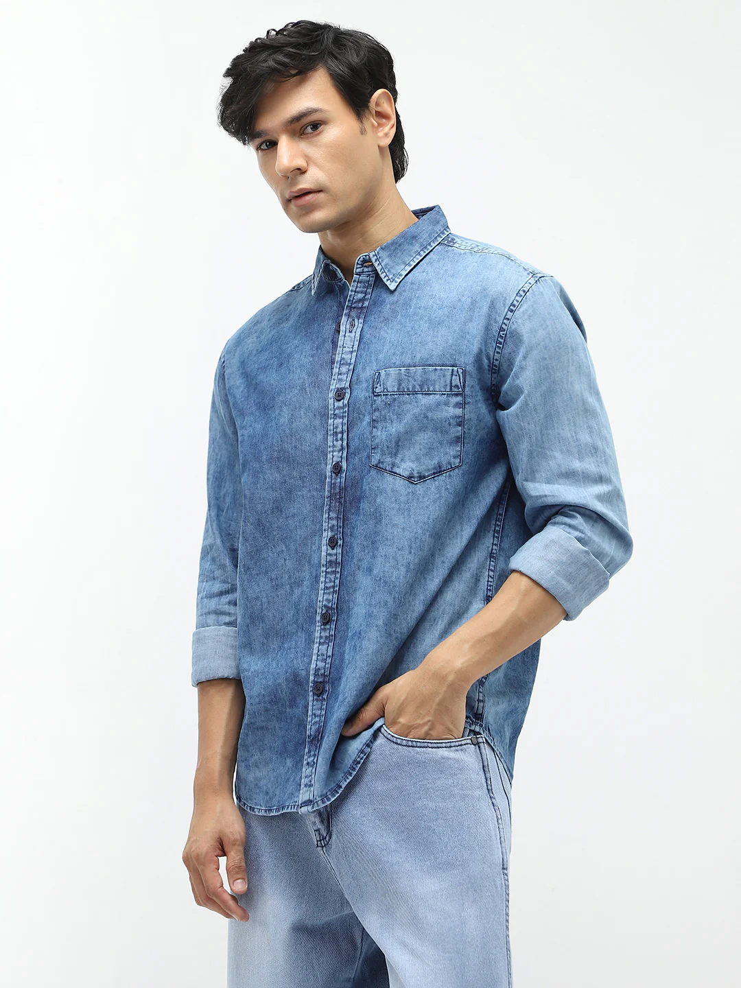 Men's Light Blue Regular Fit Full Sleeve Washed Denim Shirt - Image 2